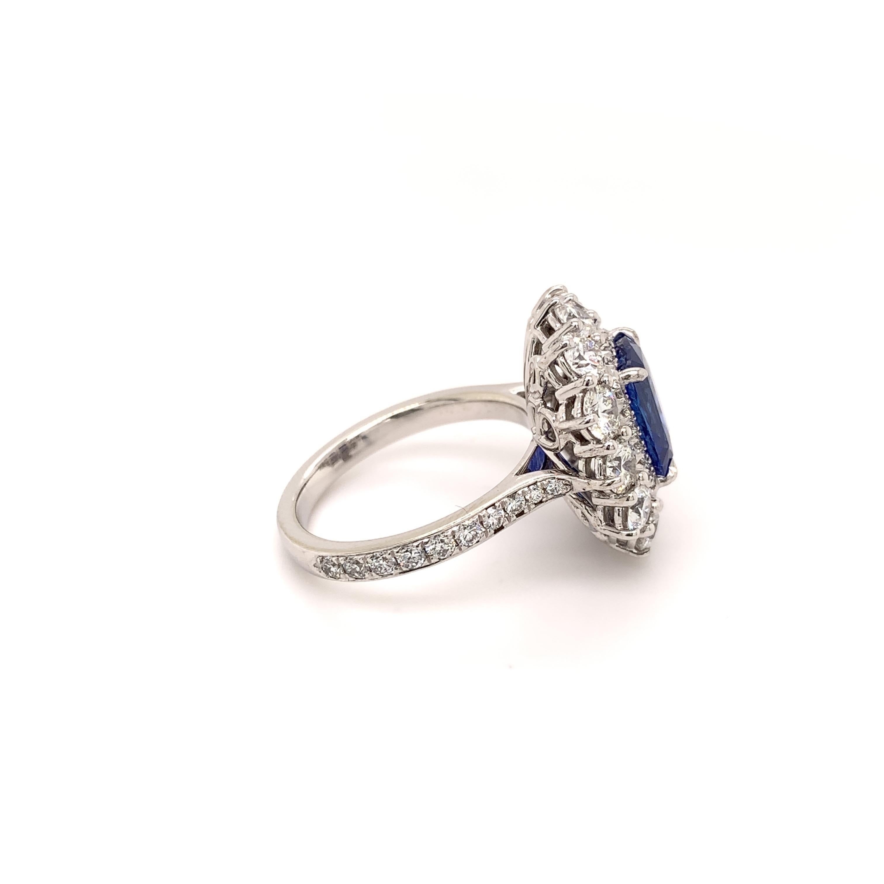 3.5 carat sapphire ring