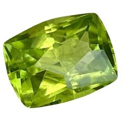 3,53 Karat Peridot Stein Custom Präzisionsschliff Natürlicher Pakistanischer Edelstein