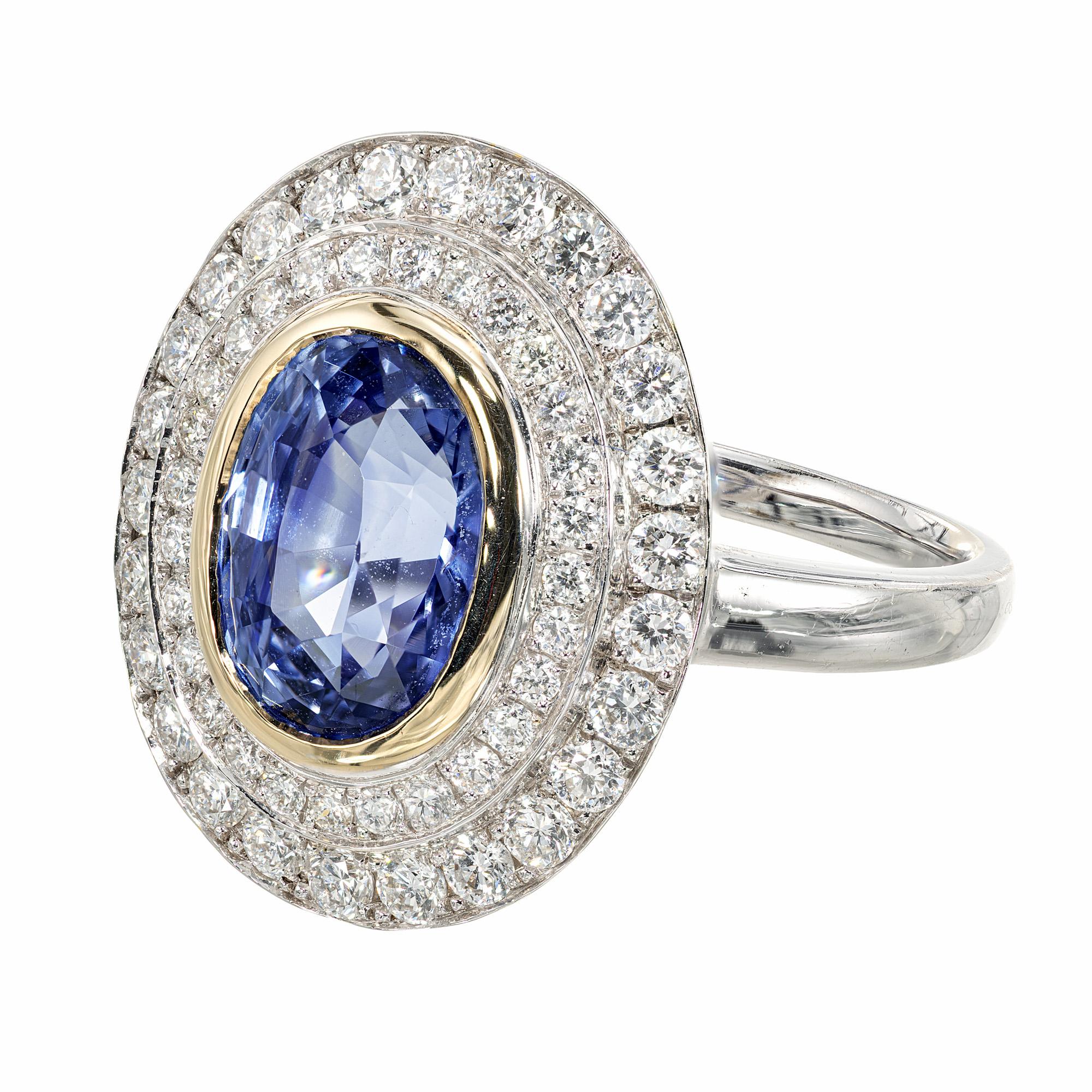 Im Angebot: 3,53ct Blauer Saphir mit doppeltem Diamant-Halo in 18K Gold () 3
