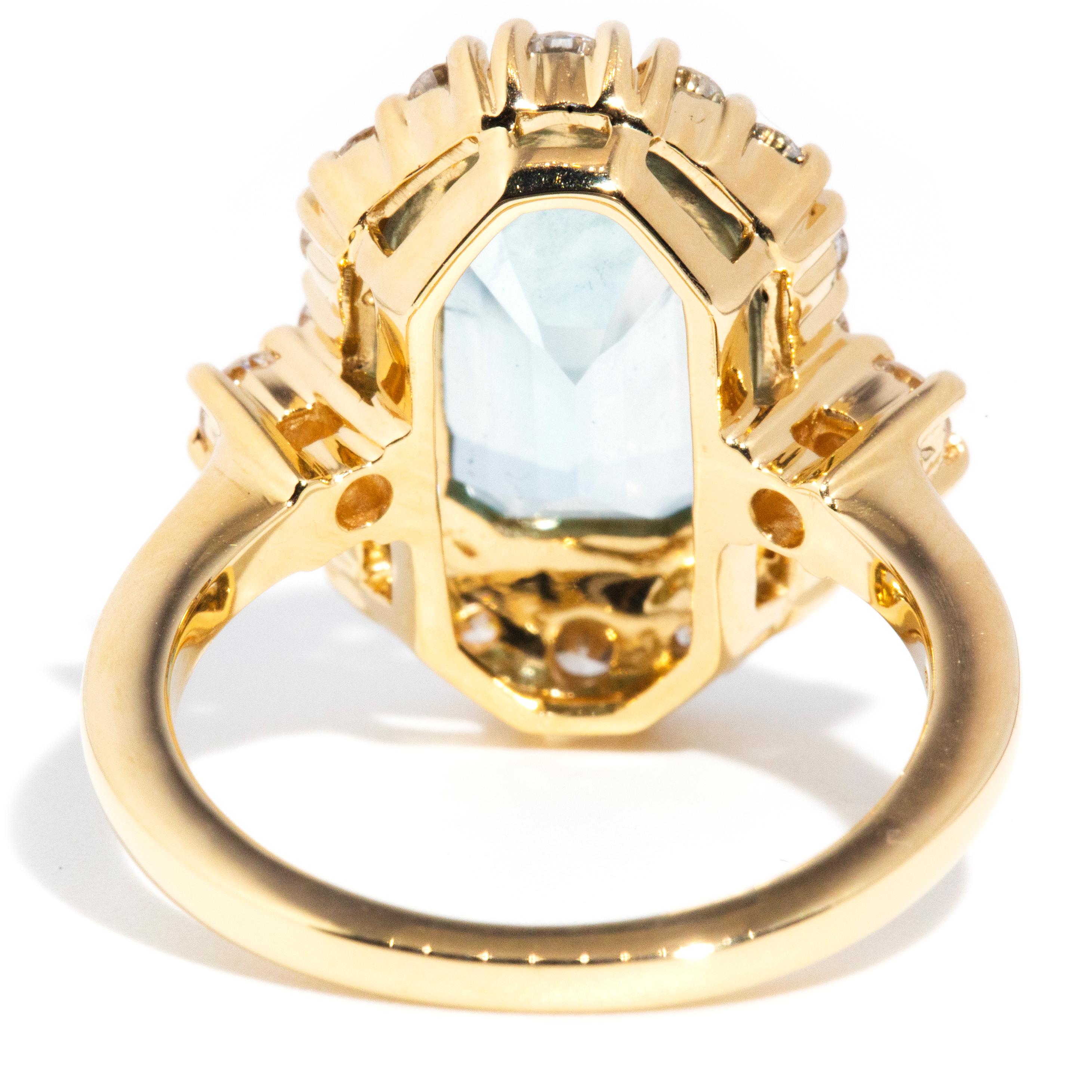 3.54 Carat Bright Blue Aquamarine and Diamond Contemporary 18 Carat Gold Ring 4
