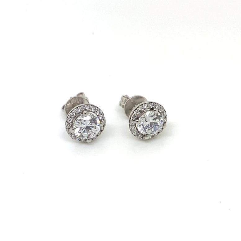 3.54 Carat Cubic Zirconia Sterling Silver Designer Clasic Halo Stud Earrings  In New Condition For Sale In London, GB