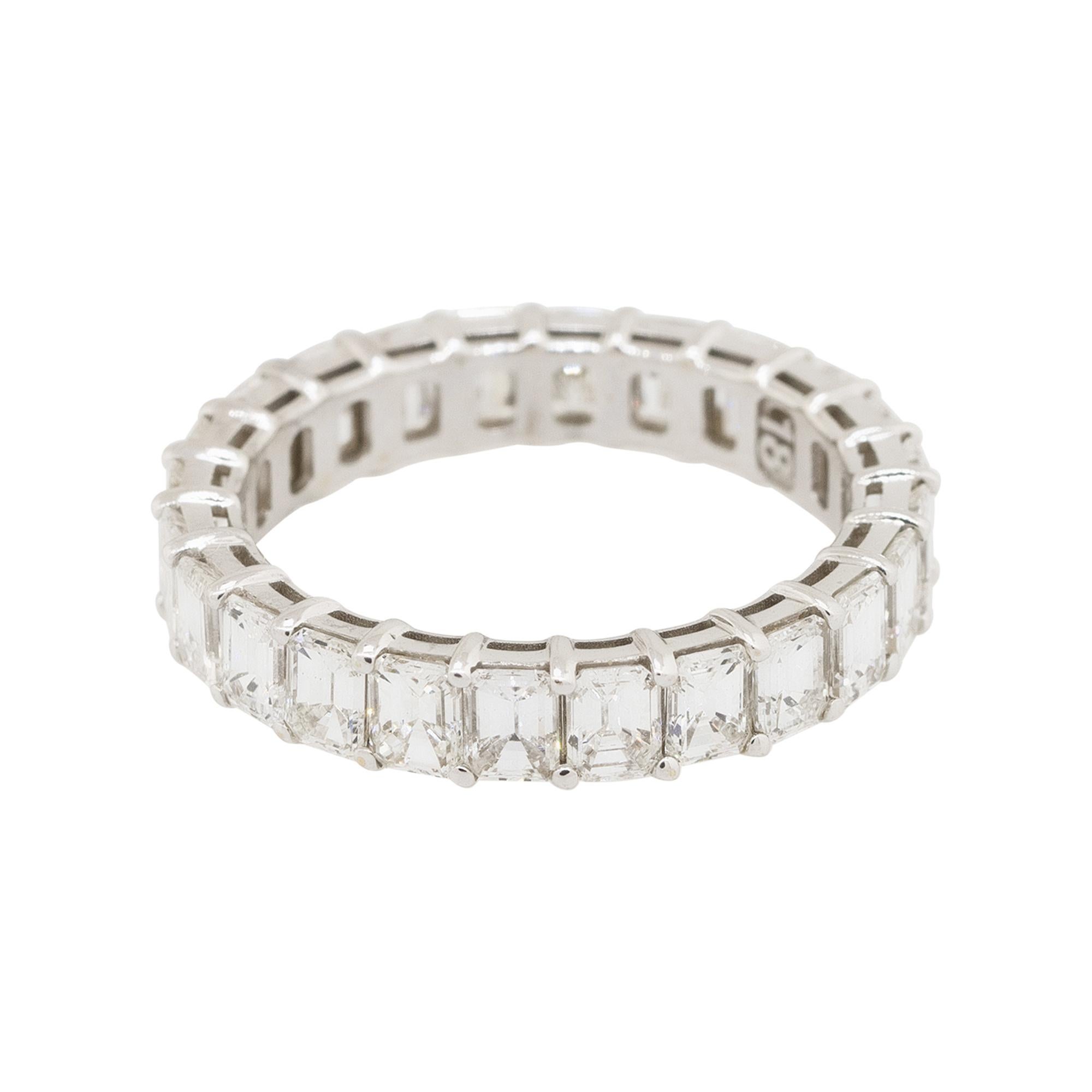 3.54 Carat Emerald Cut Diamond Eternity Band 14 Karat in Stock In Excellent Condition In Boca Raton, FL