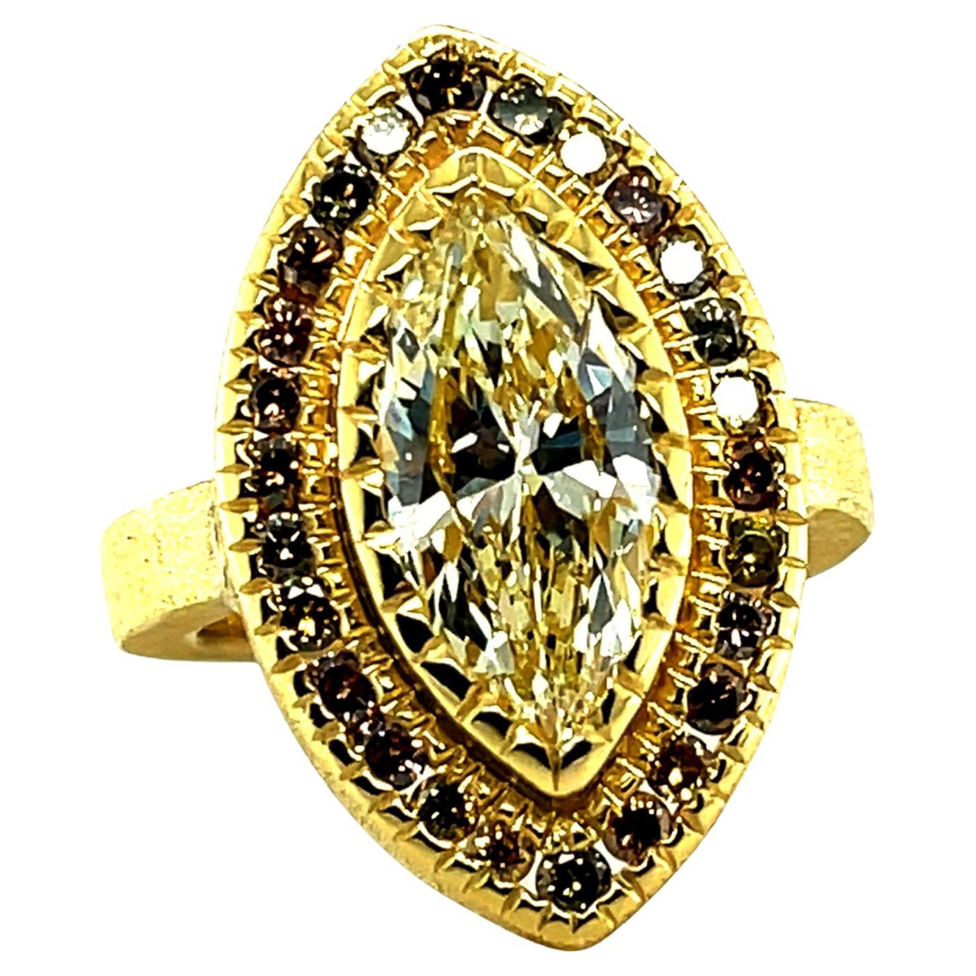 3.54 Carat Marquise Diamond Ring in 22K Yellow Gold with Fancy Colored Diamond For Sale