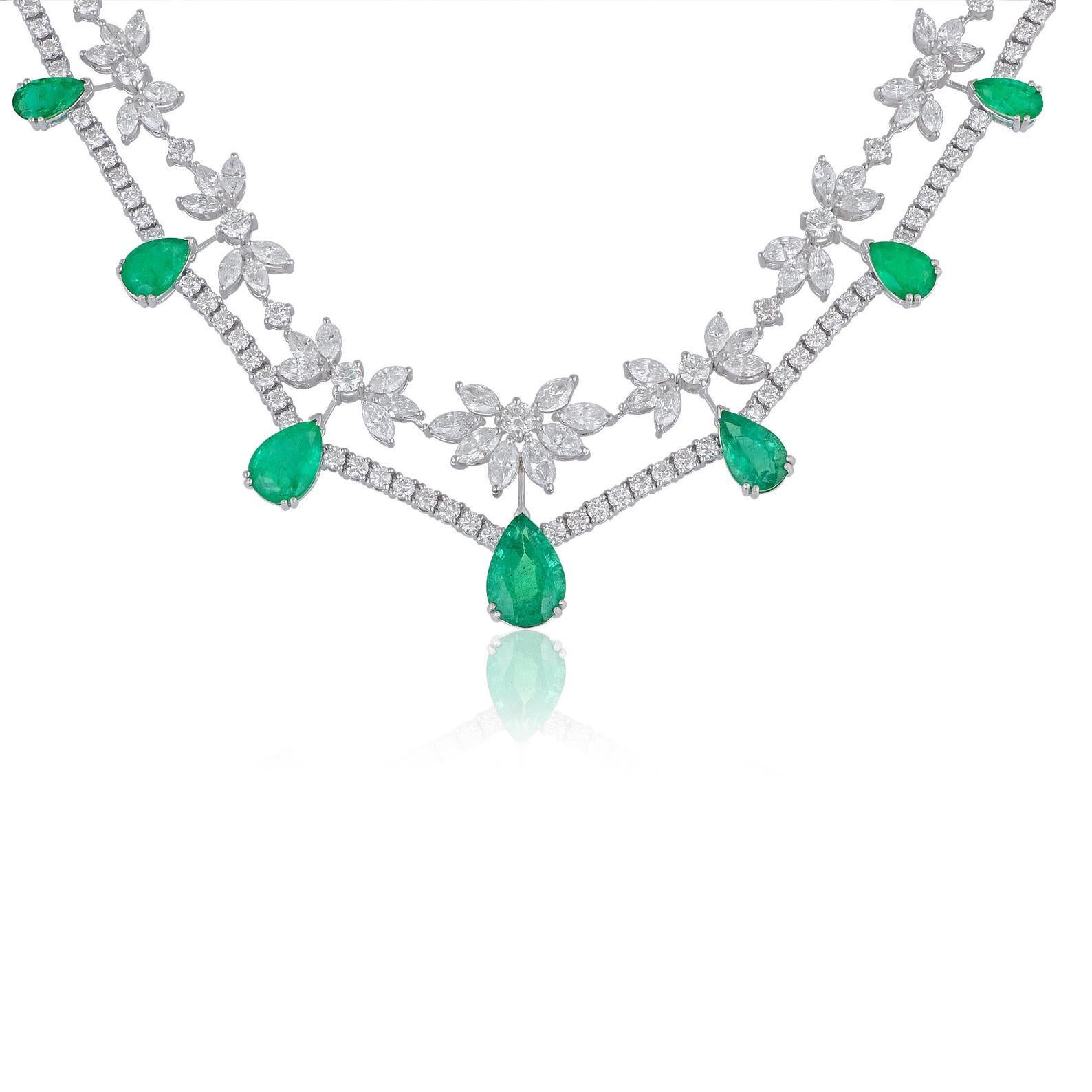 Women's 35.40 Carats Diamond Zambian Emerald 14 Karat Gold Earrings Necklace Ring Set For Sale