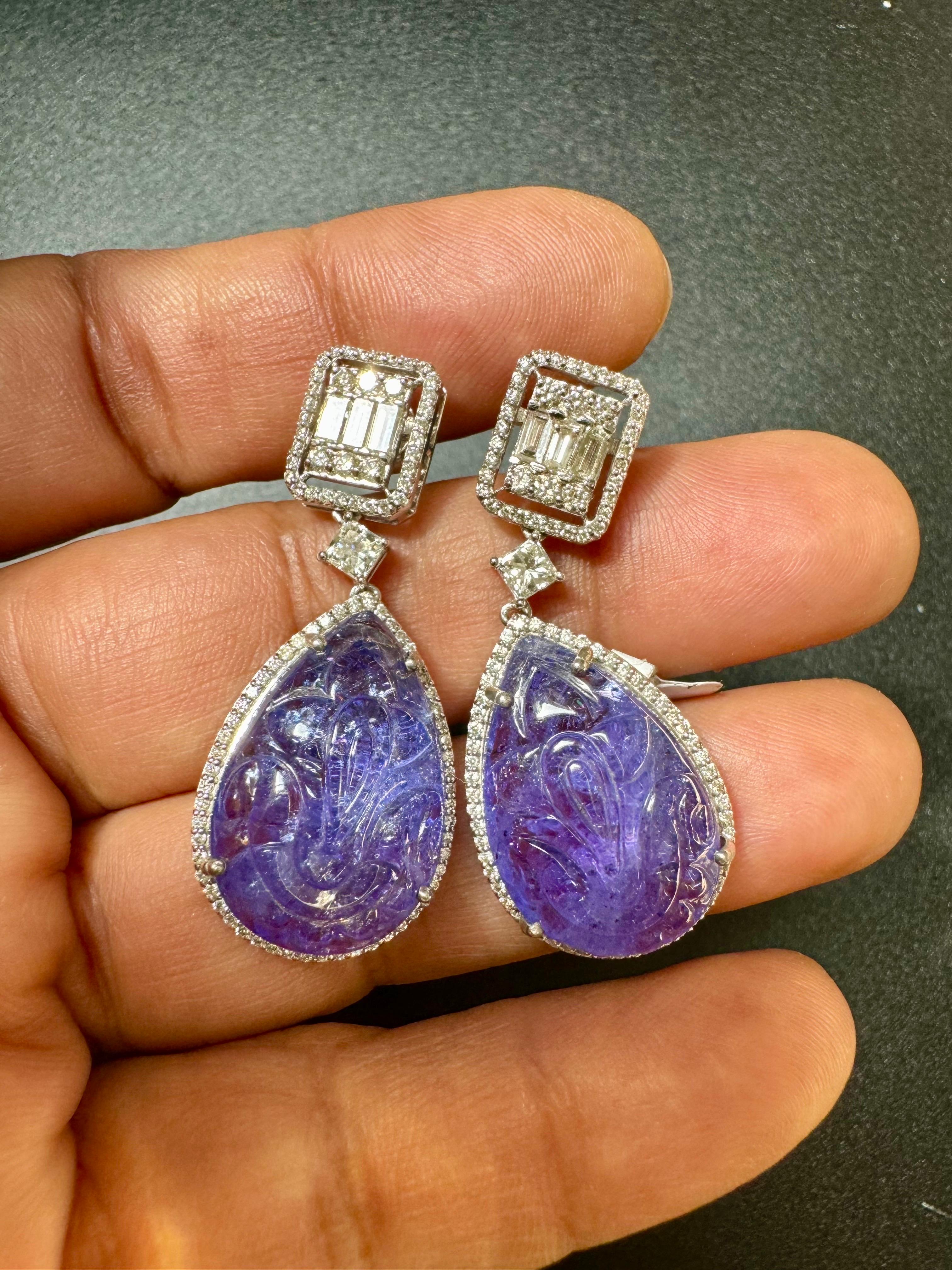 Women's 35.40 Ct Carved Tanzanite & 2Ct Diamond Hanging Drop Earring 18 Karat White Gold