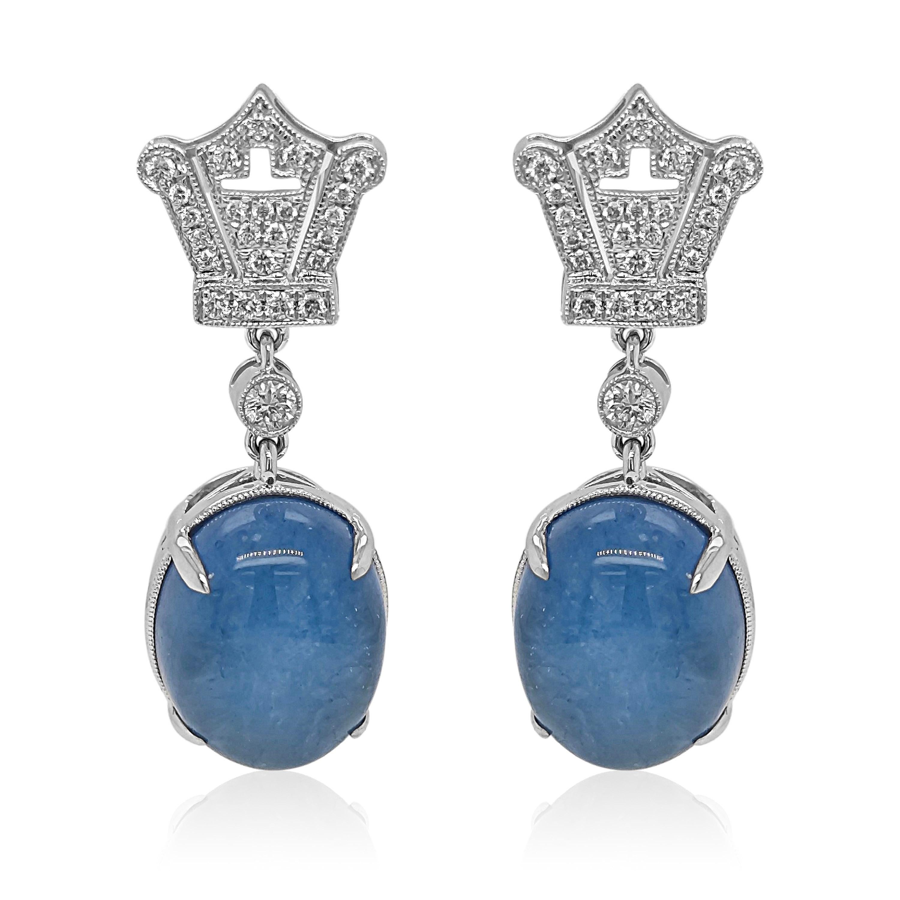 2 Aquamarine Gemstone: 15.22 Carats
48 White Diamonds: 20.22 Carats
Metal: 18K White Gold, 8.40 Grams
