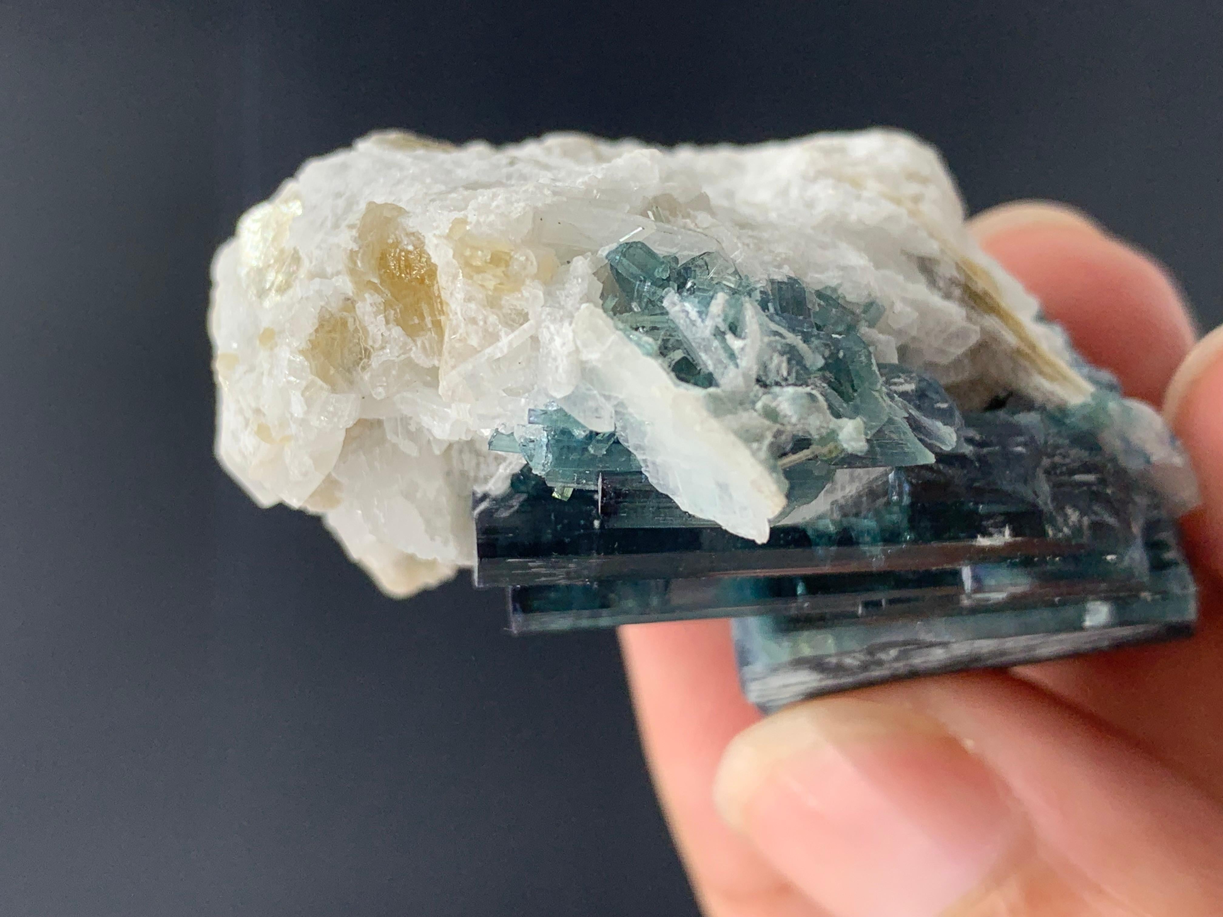 35.45 Adorable Indicolite Blue Tourmaline Specimen From Kunar, Afghanistan  In Good Condition For Sale In Peshawar, PK