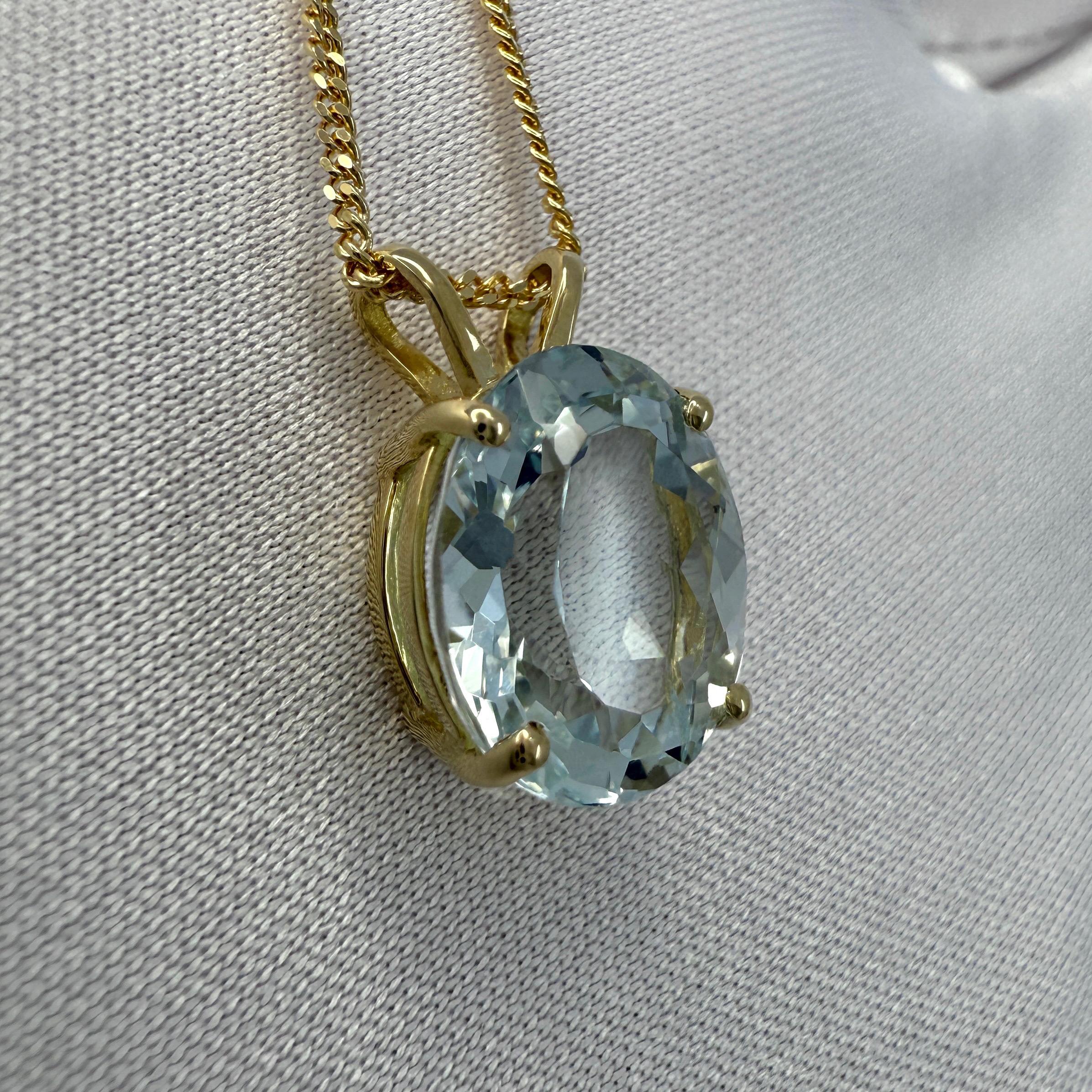 Collar Colgante Solitario de Oro Amarillo de 18k con Aguamarina de Corte Oval de 3,54 ct Azul Claro en venta 2