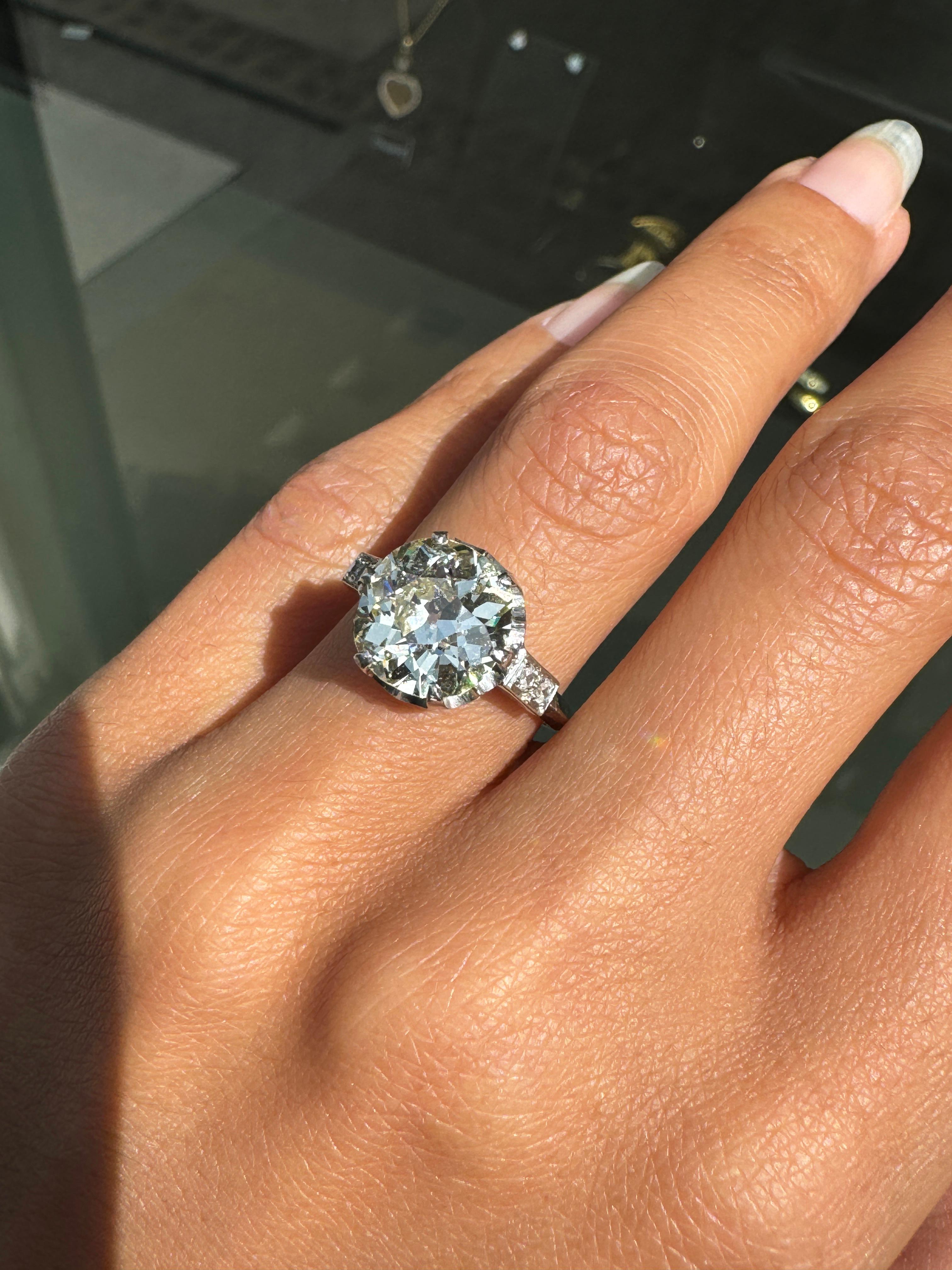 da uomo o donna Anello di fidanzamento in platino edoardiano con diamante taglio Old Mine da 3,54 carati, circa 1910 in vendita