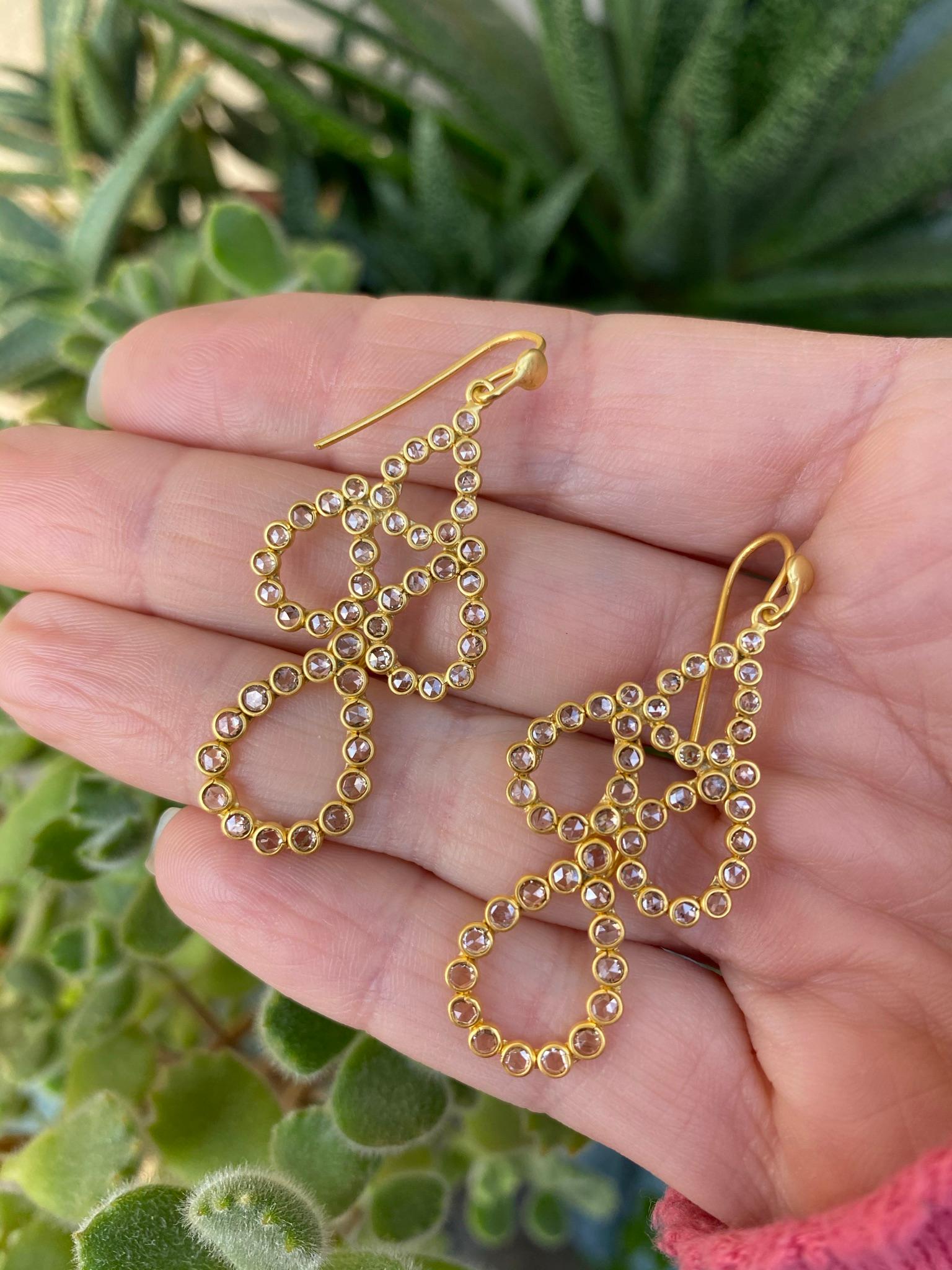 3.55 Carat Diamond 18 Karat Yellow Gold Pear Earrings by Lauren Harper For Sale 1