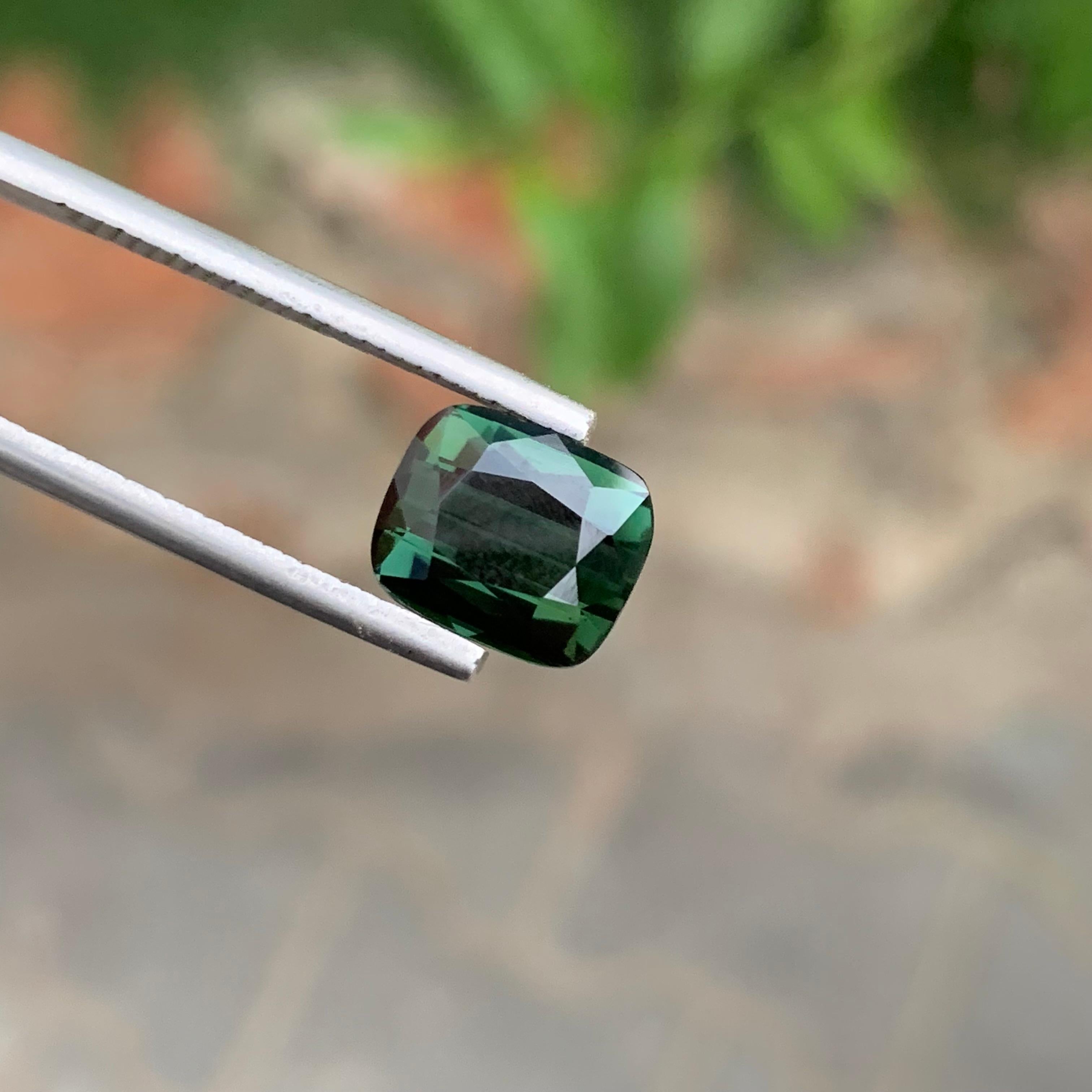 3.55 Carat Natural Loose Deep Green Tourmaline Cushion Shape Gemstone In New Condition For Sale In Peshawar, PK