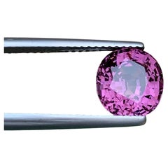 3,55 carati di Spinello birmano rosa violaceo naturale sciolto, taglio a cuscino