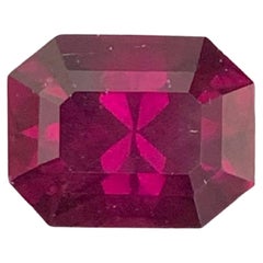 3.55 Carat Natural Reddish Garnet Stone Emerald Precision Cut African Gemstone