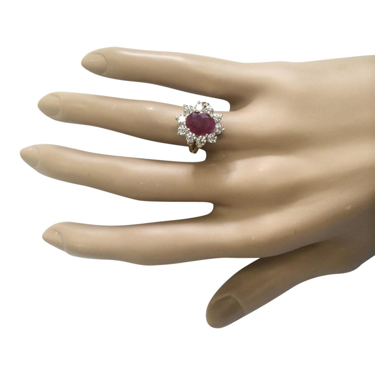 Ruby Diamond Ring In 14 Karat Yellow Gold In New Condition For Sale In Manhattan Beach, CA