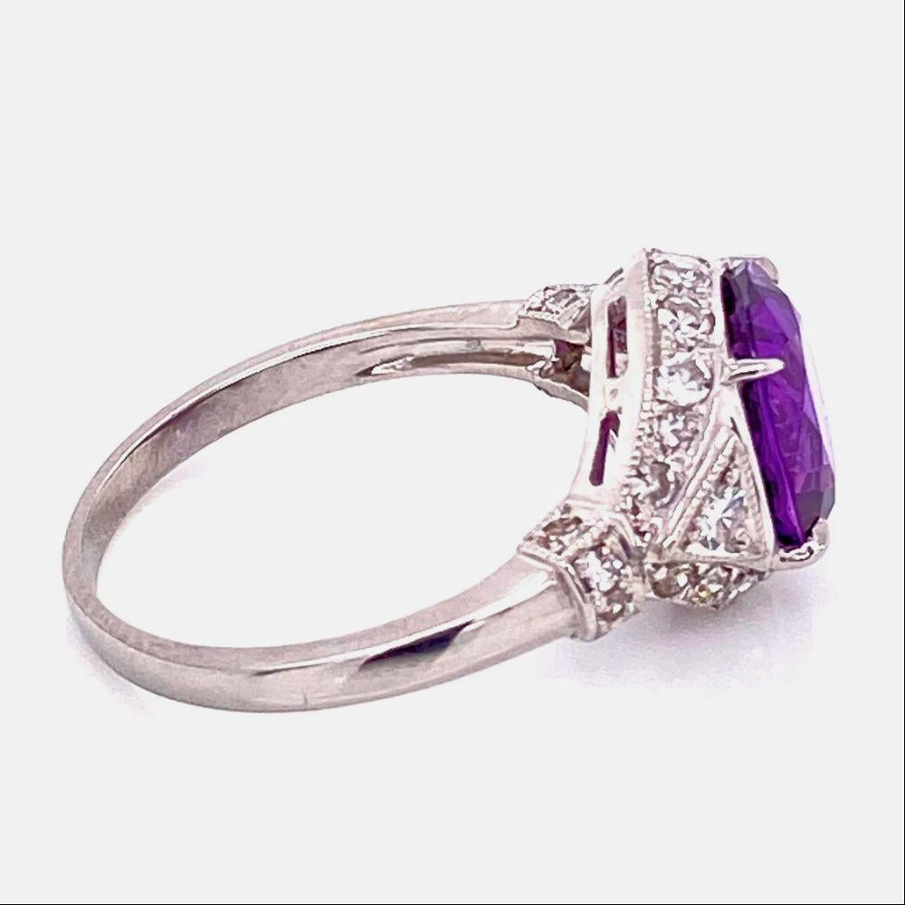 3.55 Carat Purple GIA Sapphire and Diamond Vintage Art Deco Platinum Ring For Sale 1