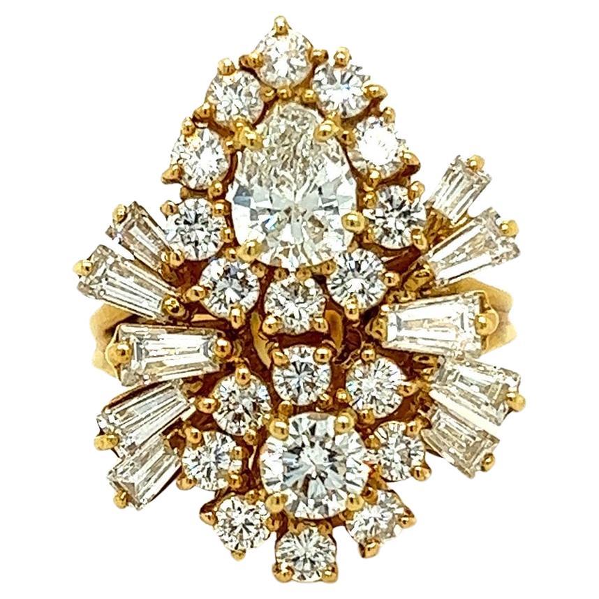 3.55 carats Diamond 18K Yellow Gold Cluster Ring For Sale