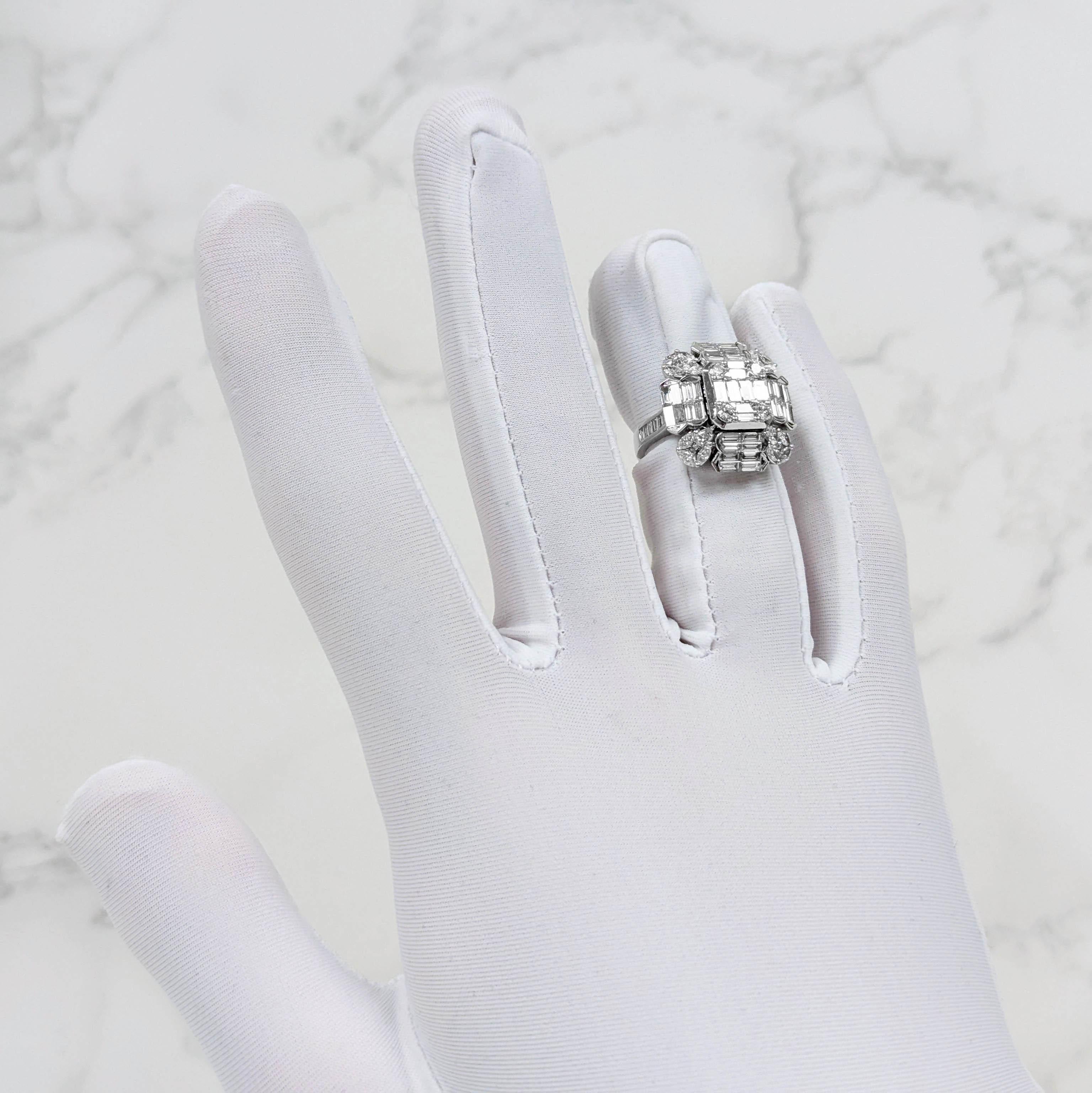 Mixed Cut 3.55 Carats Diamond White Gold Cocktail Ring For Sale