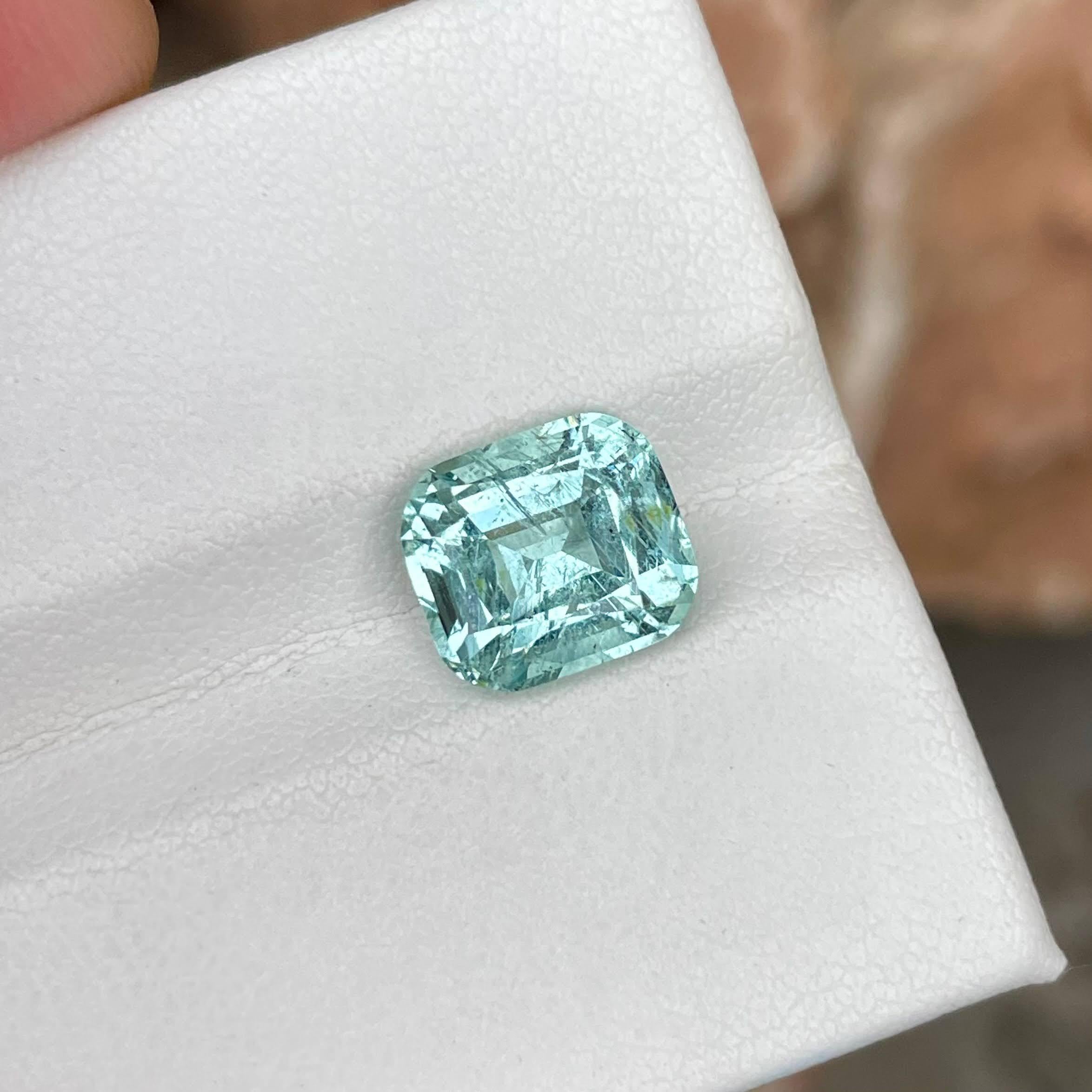  3.55 Carats Sea Blue Aquamarine Stone Cushion Cut Natural Pakistani Gemstone In New Condition For Sale In Bangkok, TH