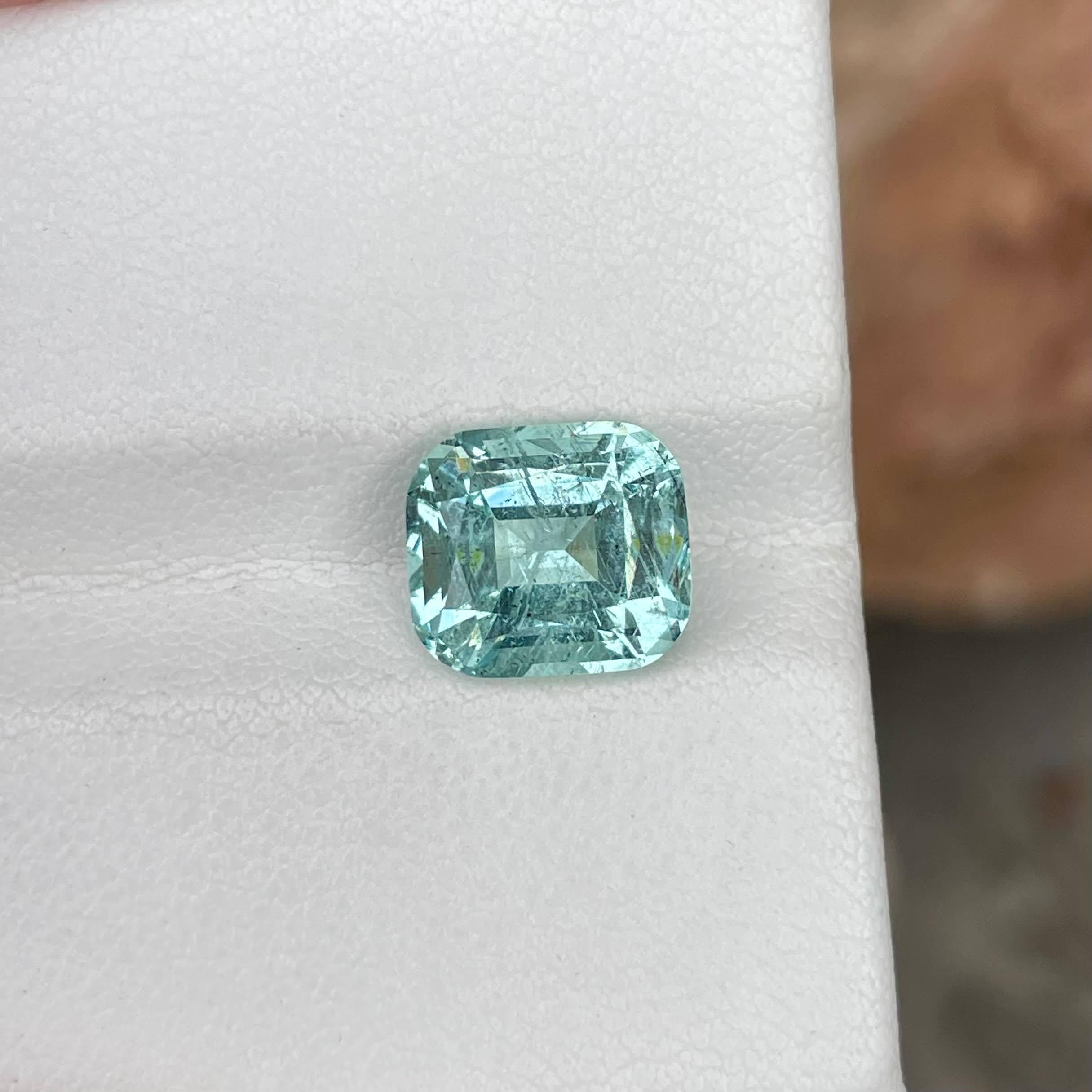 Women's or Men's  3.55 Carats Sea Blue Aquamarine Stone Cushion Cut Natural Pakistani Gemstone For Sale