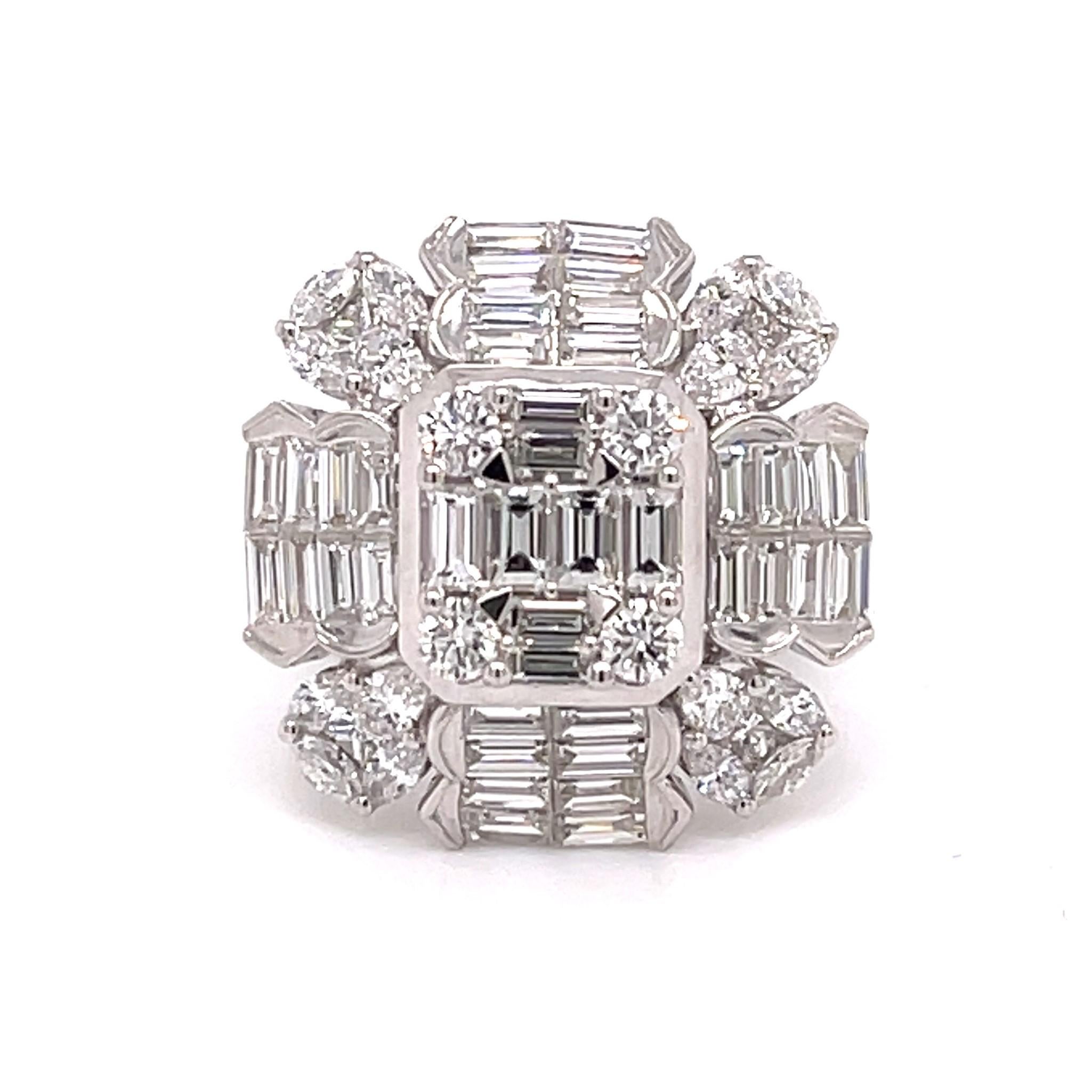 Art Deco 3.55 Carat 18k White Gold Fancy Illusion Set Baguette Diamond Ring  For Sale