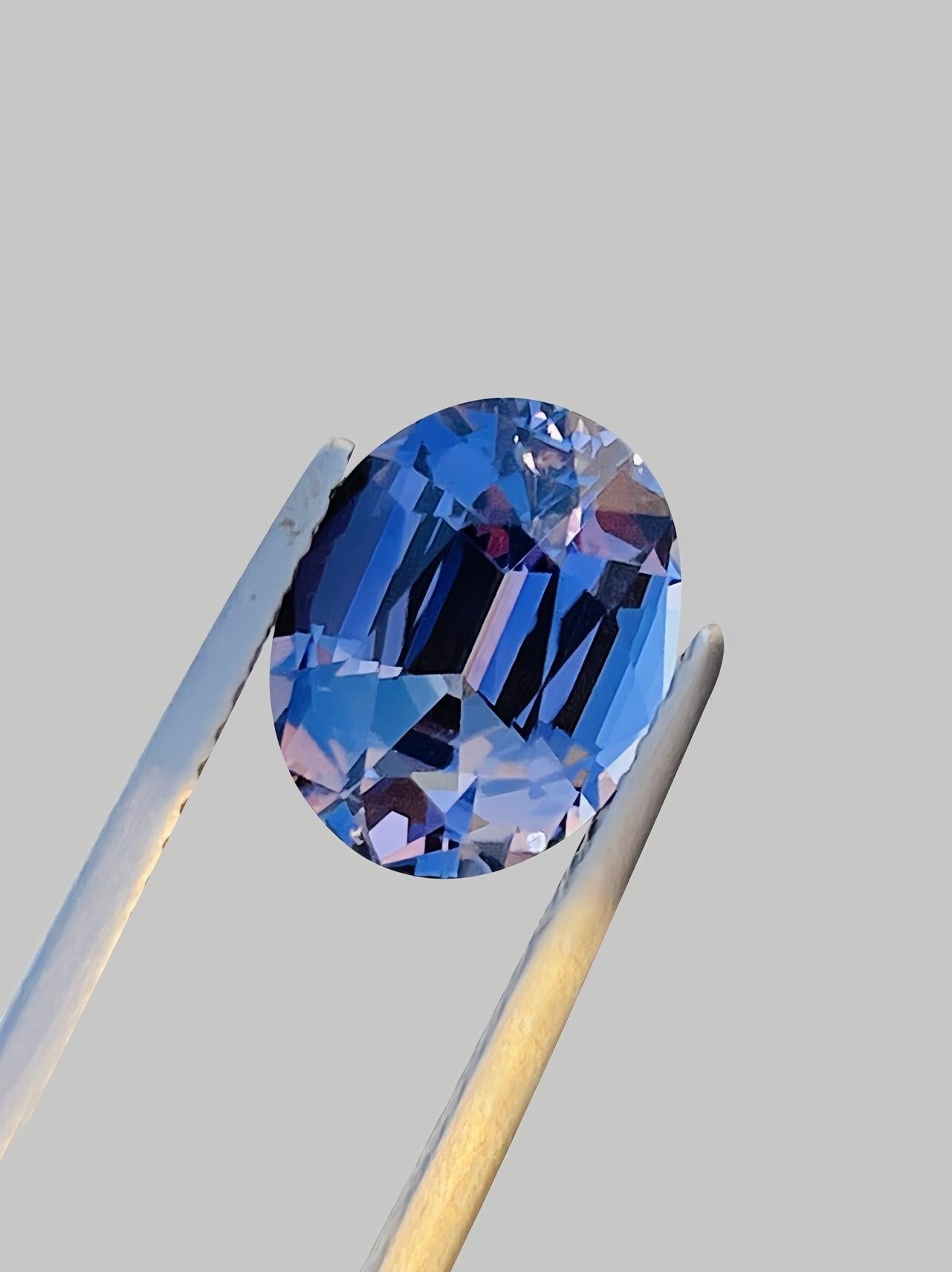 Zoisite naturale Tanzanite non riscaldata Germania Taglio di precisione 3,55 Ct in vendita 7