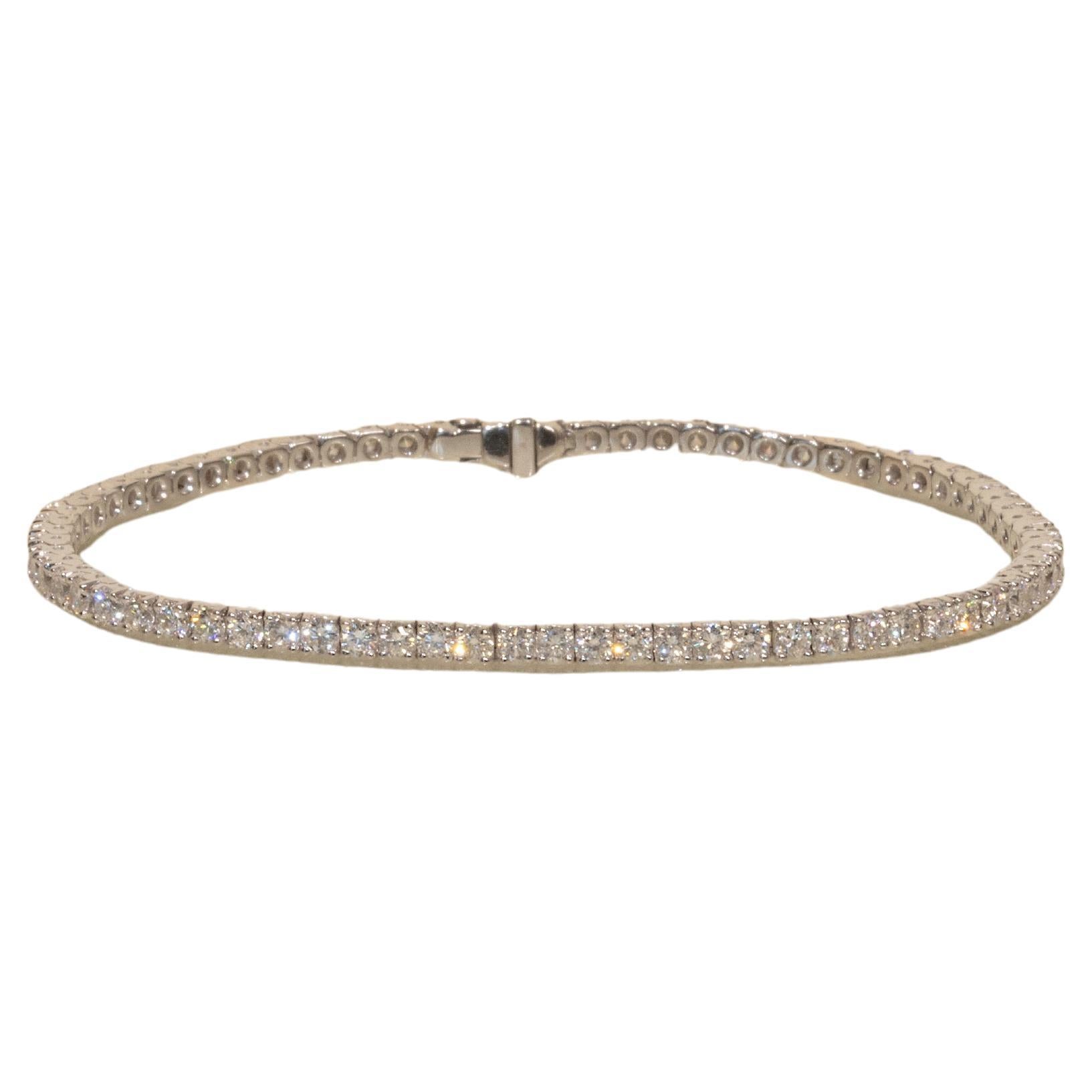 3.55 ct Tennis Bracelet, FG VS Diamonds 2.30mm in White Gold