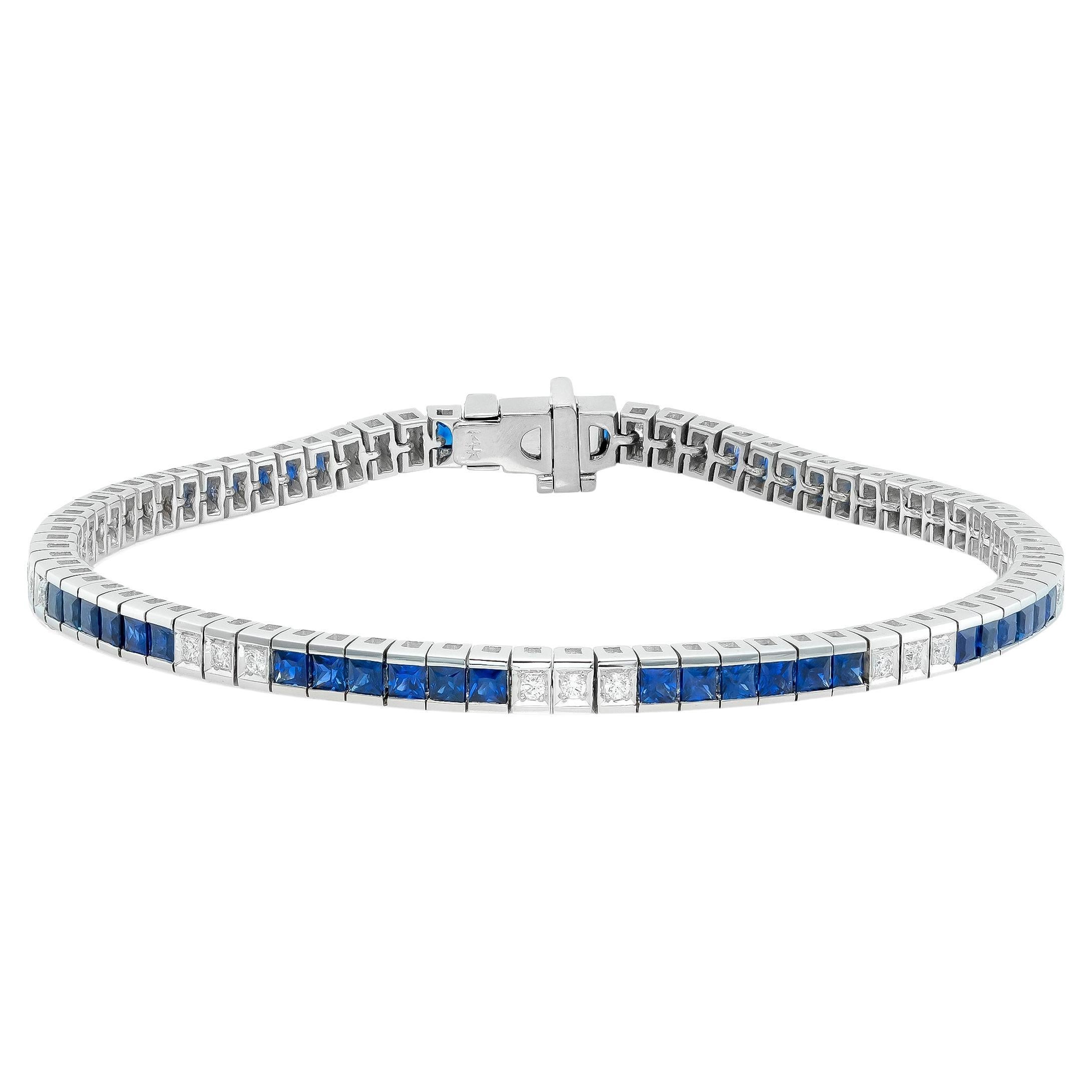 3.55 cts Natural Blue Sapphire 
0.32 cts Diamonds 14K White Gold Bracelet For Sale