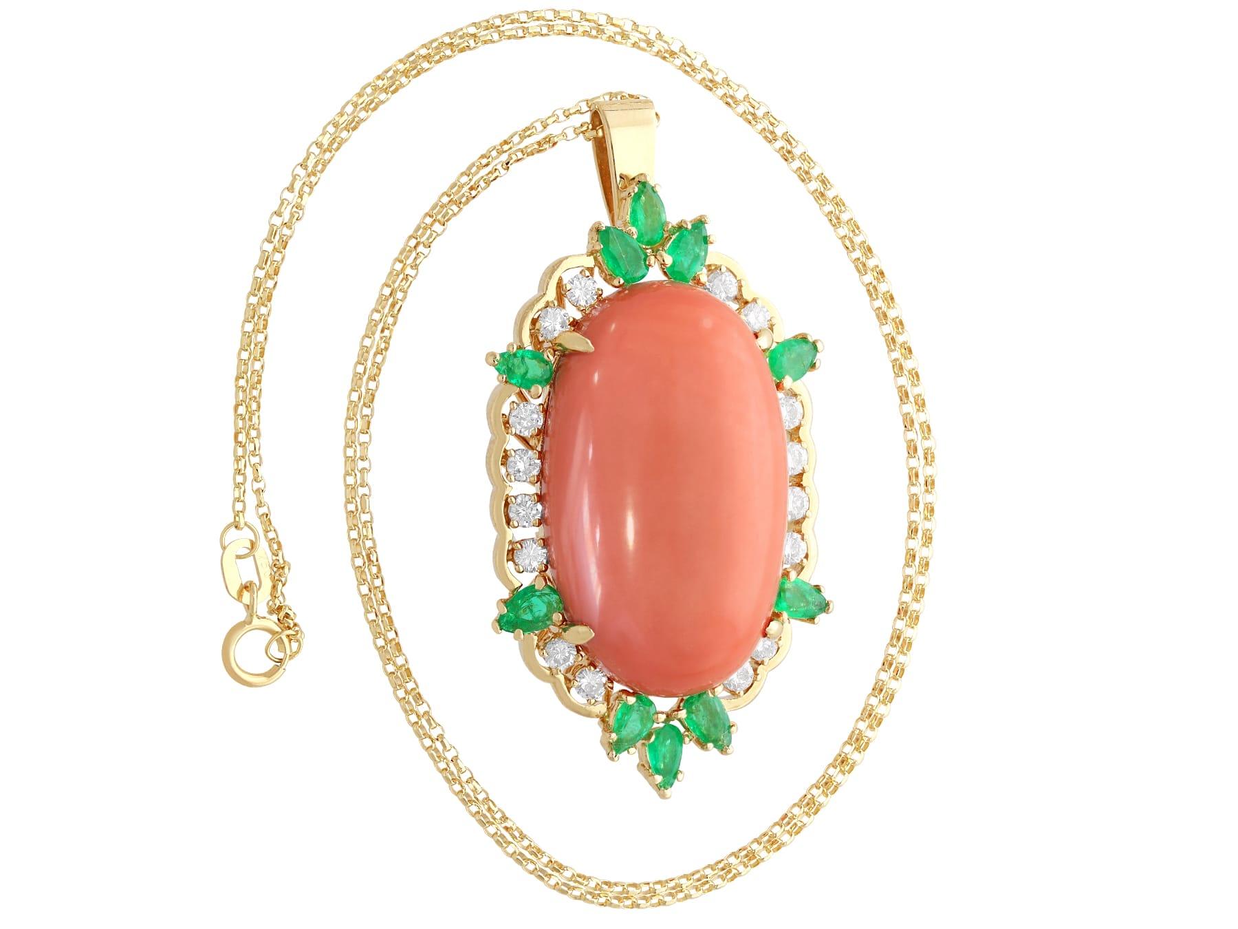 35.56 Carat Coral Emerald and Diamond Yellow Gold Combination Ring / Pendant For Sale 3