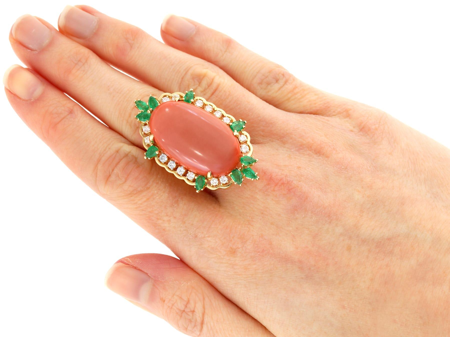 35.56 Carat Coral Emerald and Diamond Yellow Gold Combination Ring / Pendant For Sale 8