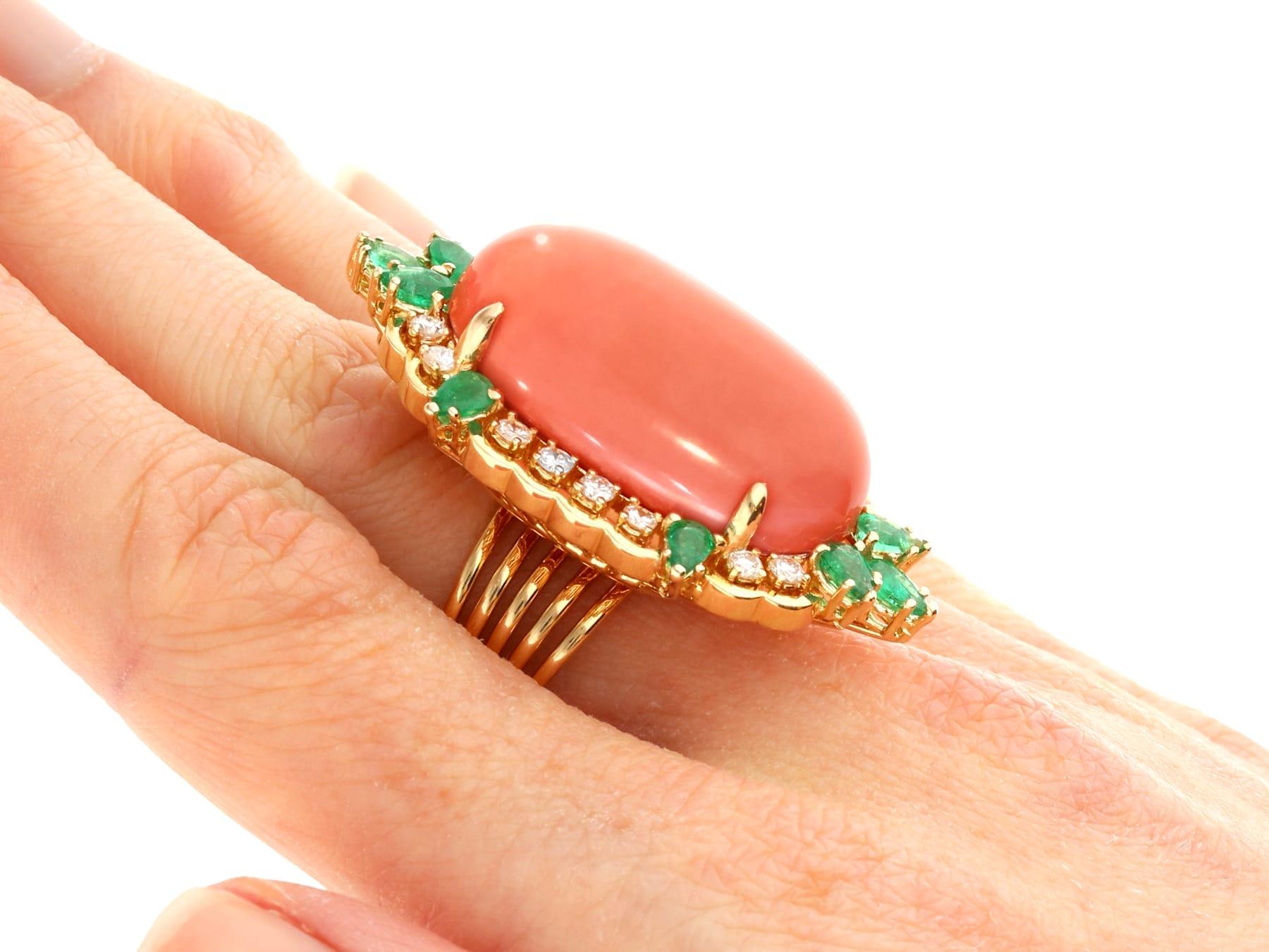 35.56 Carat Coral Emerald and Diamond Yellow Gold Combination Ring / Pendant For Sale 9