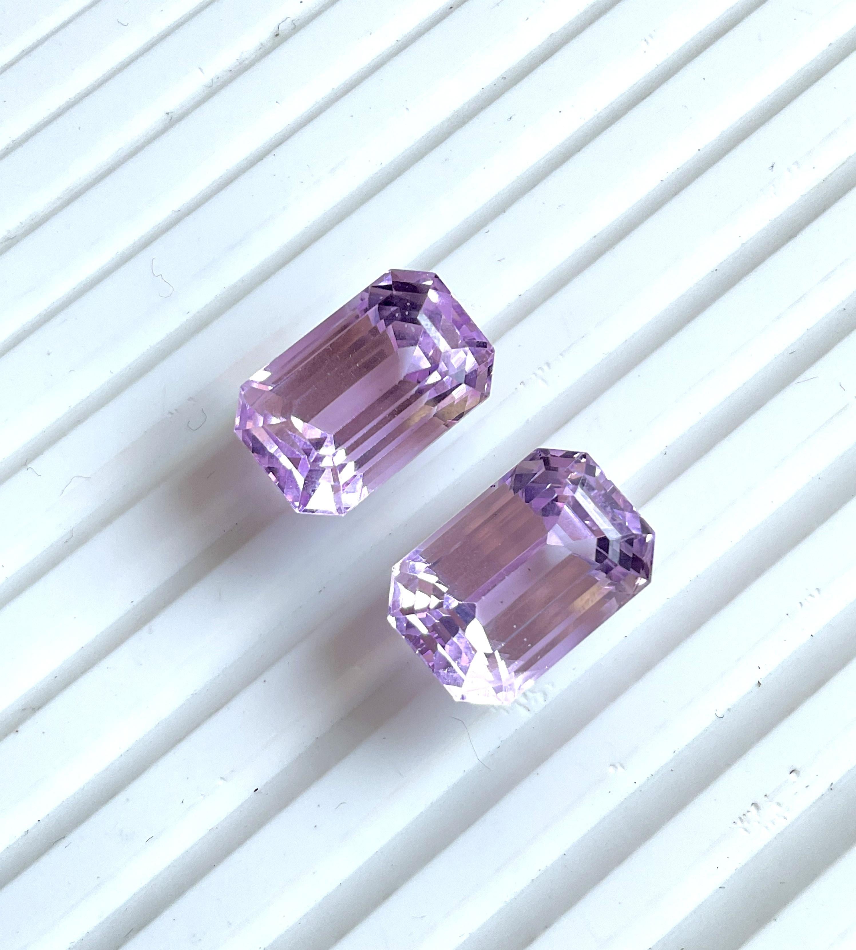 This piece is in a sweet bright pink, the unique cutting style, can be an interesting material for eye-catching jewelry.
35.58 Carats Pink Kunzite Octagon Pair Natural Cut Stone For Fine Gem Jewellery
Weight: 35.58 Carats
Size: 16x11 MM
Pieces: