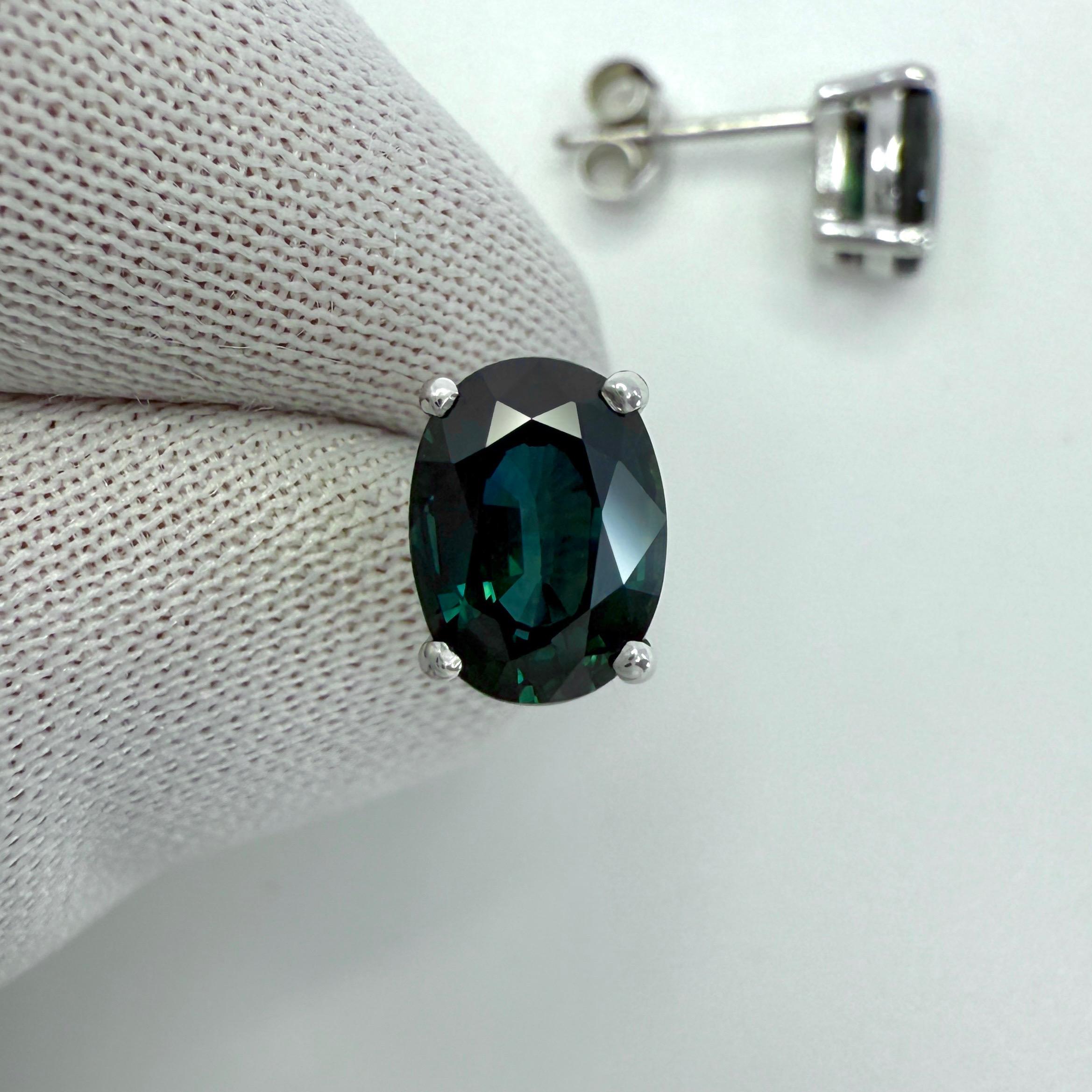Clous d'oreilles solitaires en or blanc 18 carats avec saphir bleu sarcelle vert taille ovale de 3,55 carats Neuf - En vente à Birmingham, GB