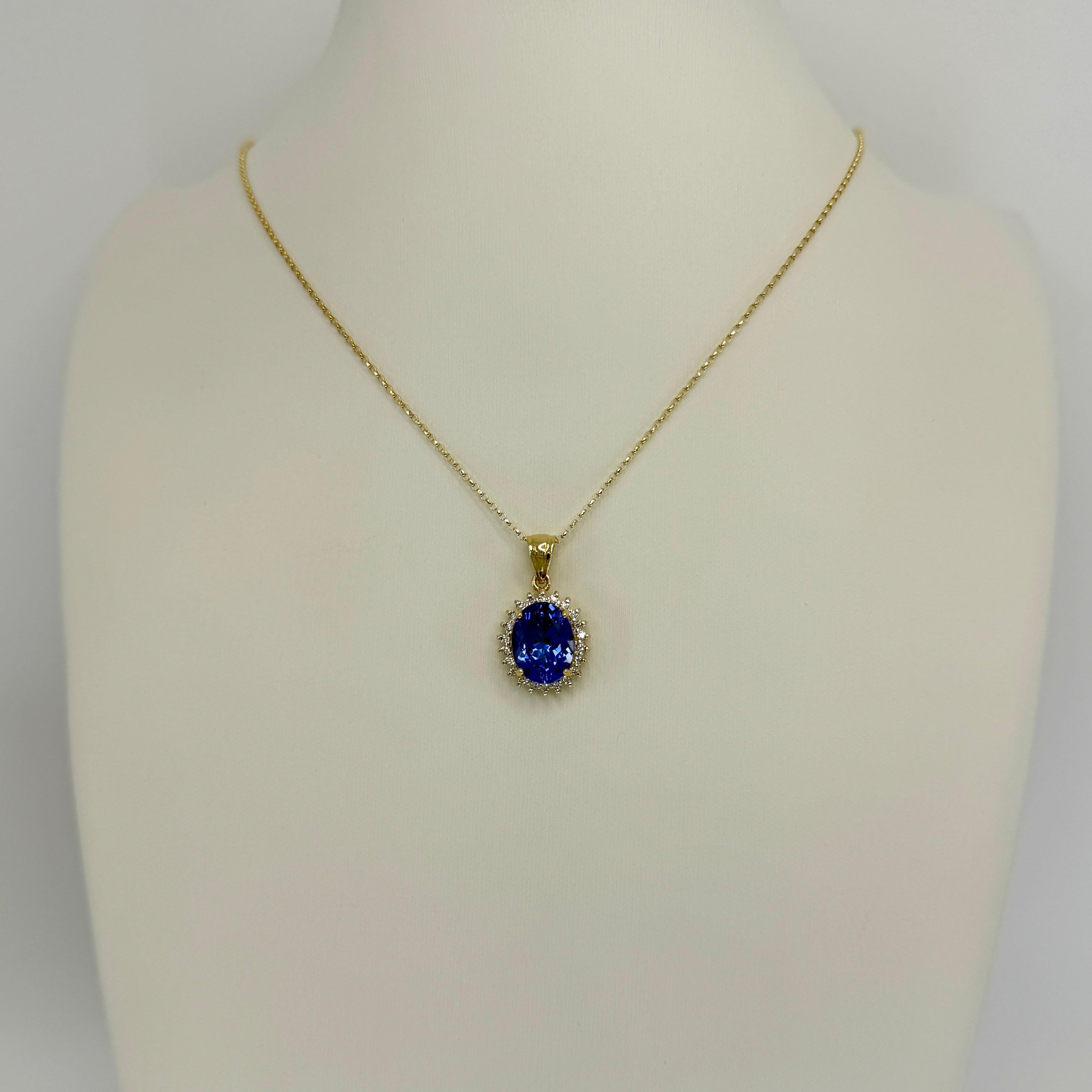 Oval Cut 3.55ct Natural Vivid Blue Purple Tanzanite Diamond 18k Yellow Gold Halo Pendant For Sale