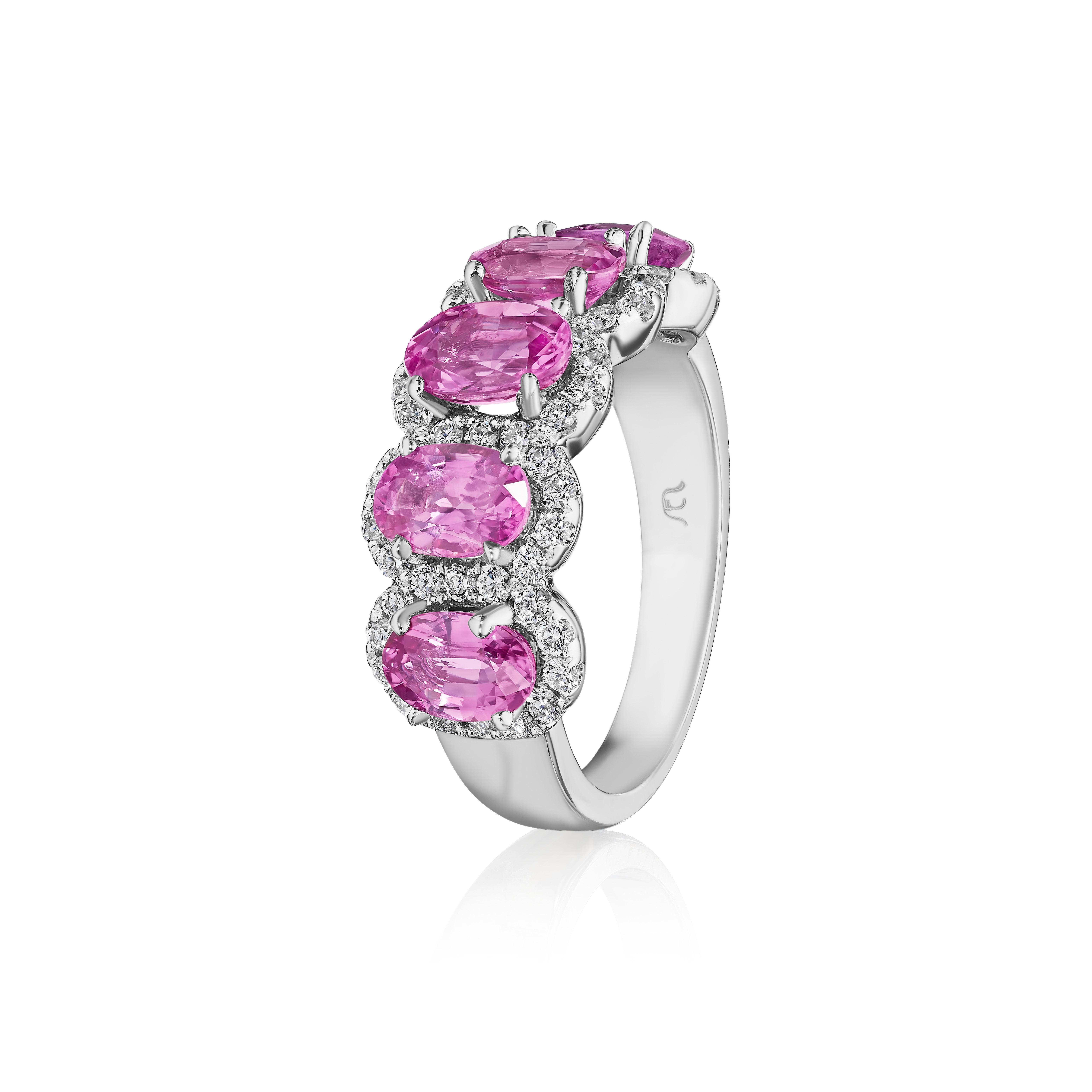 3.55ct Oval Pink Sapphire & Round Diamond Band in 14KT Gold In New Condition For Sale In New York, NY
