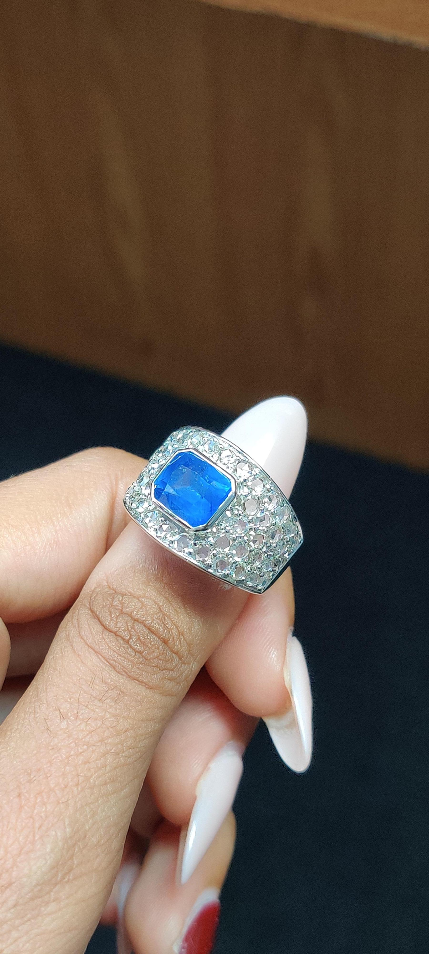 Men's 3.56 Carat Ceylon Sapphire Ring with Rose Cut Diamonds in 14k White Gold  For Sale 2