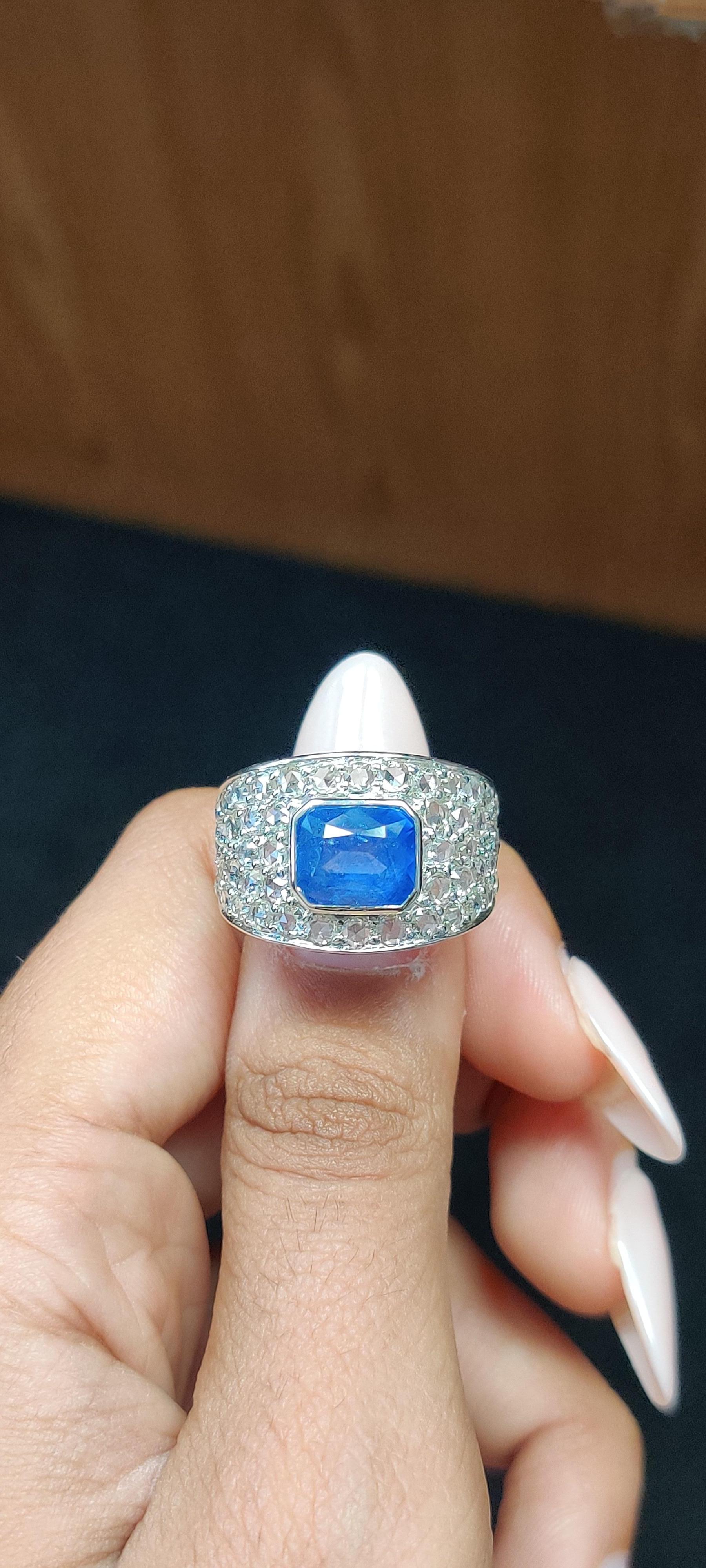Victorian Men's 3.56 Carat Ceylon Sapphire Ring with Rose Cut Diamonds in 14k White Gold  For Sale