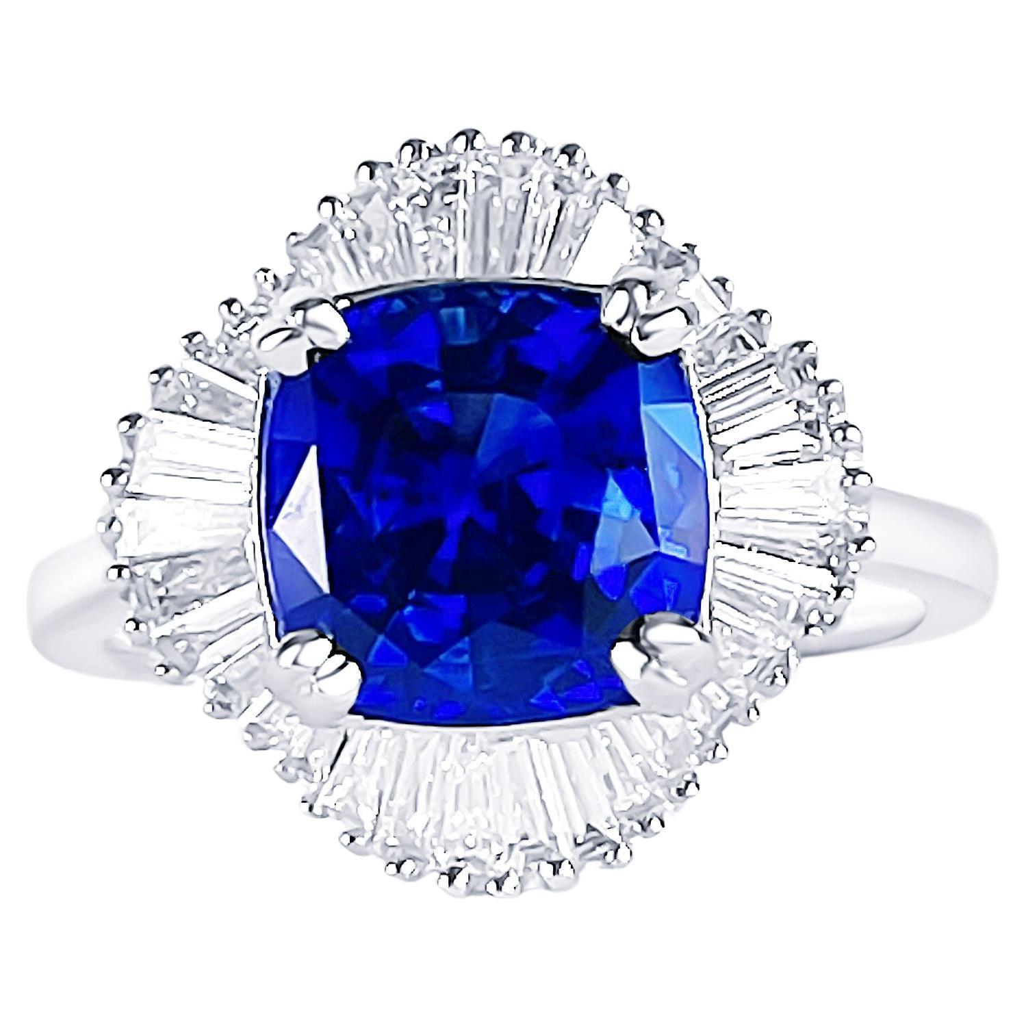 3.56-carat Ceylon royal blue sapphire diamond ring For Sale