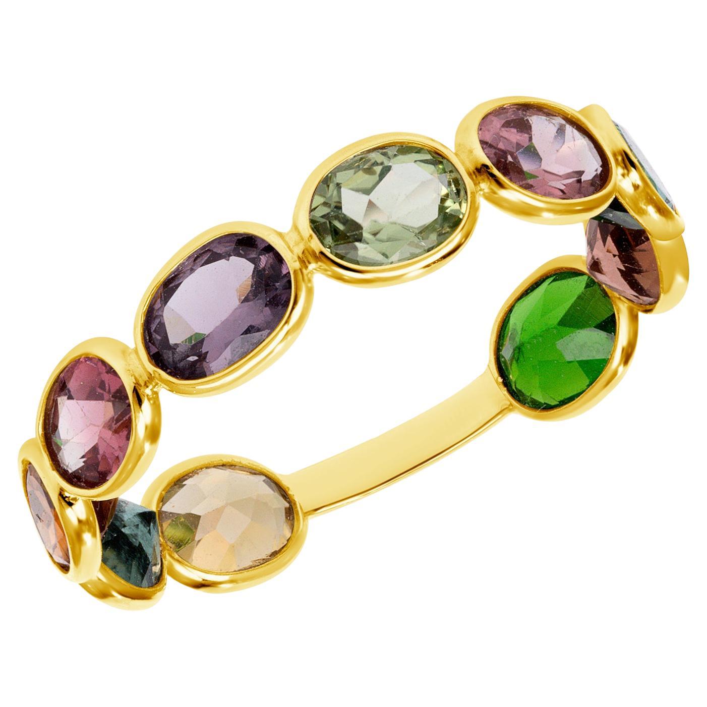 3.56 Carat Multicolor Sapphire Yellow Gold Band Ring, in Stock For Sale