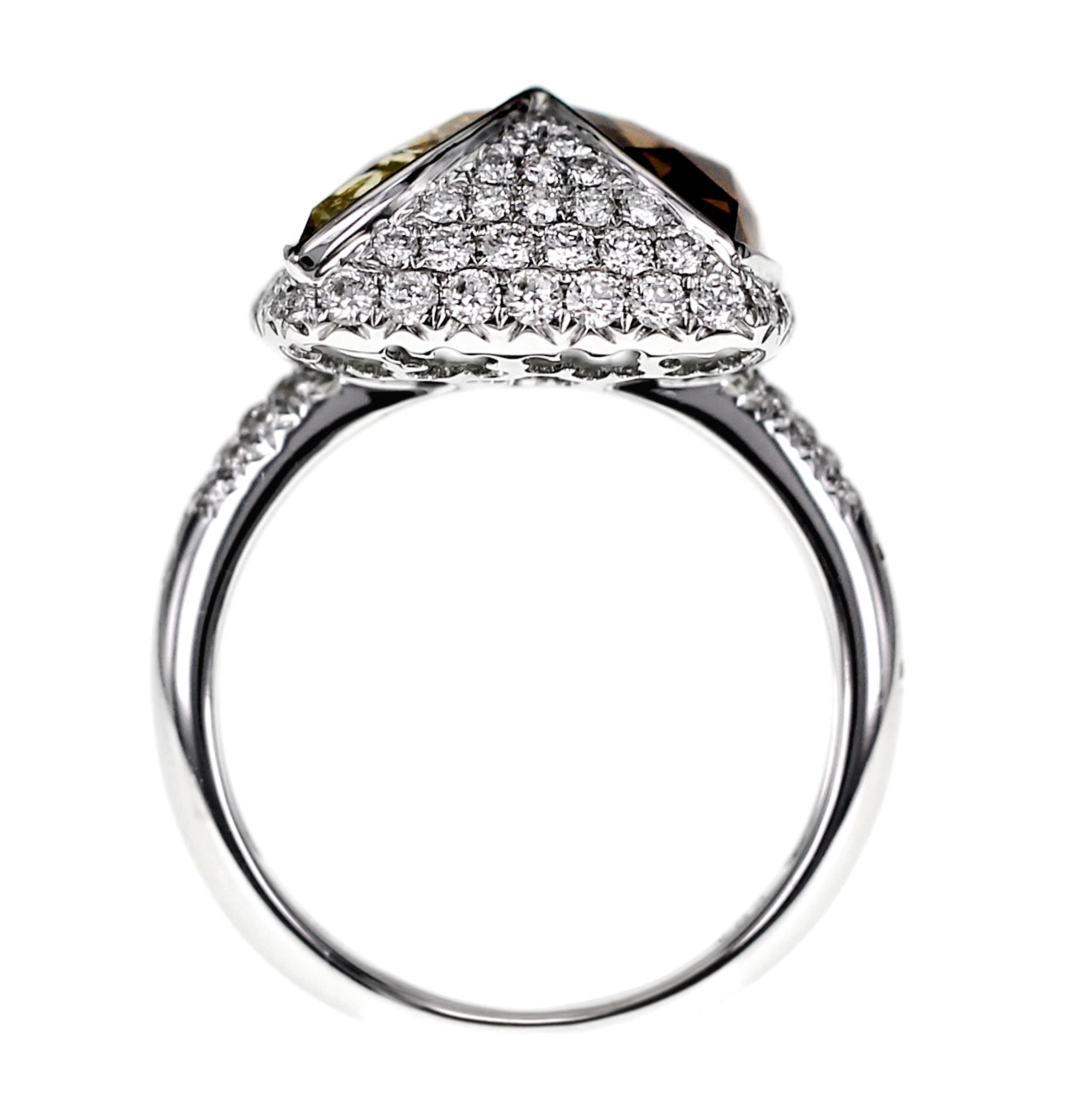 Art Nouveau 3.56 Carat Natural Yellow and Brown Diamond Cocktail Ring For Sale