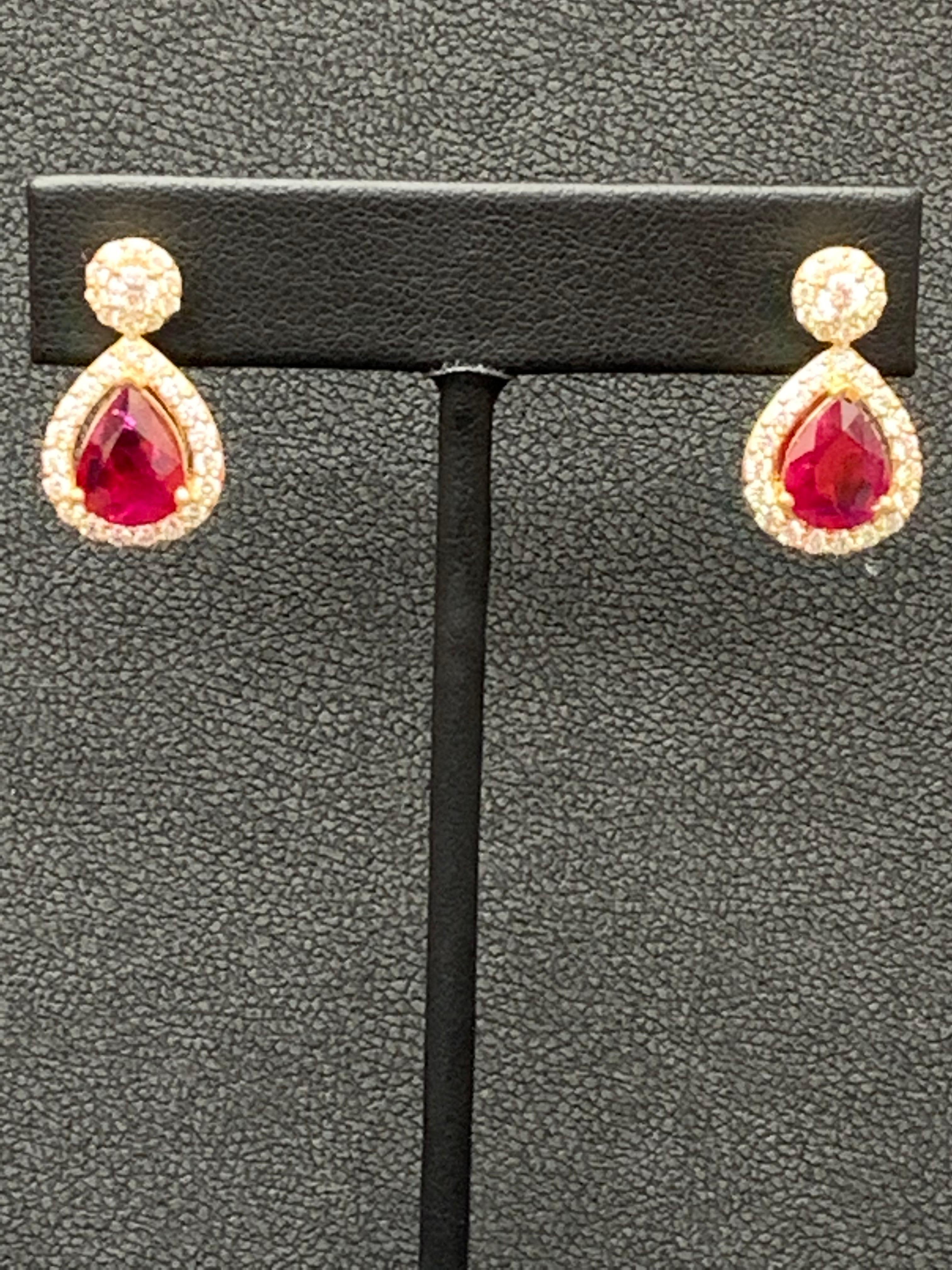 3.56 Carat of Pear Shape Ruby Diamond Drop Earrings in 18K Yellow Gold For Sale 7