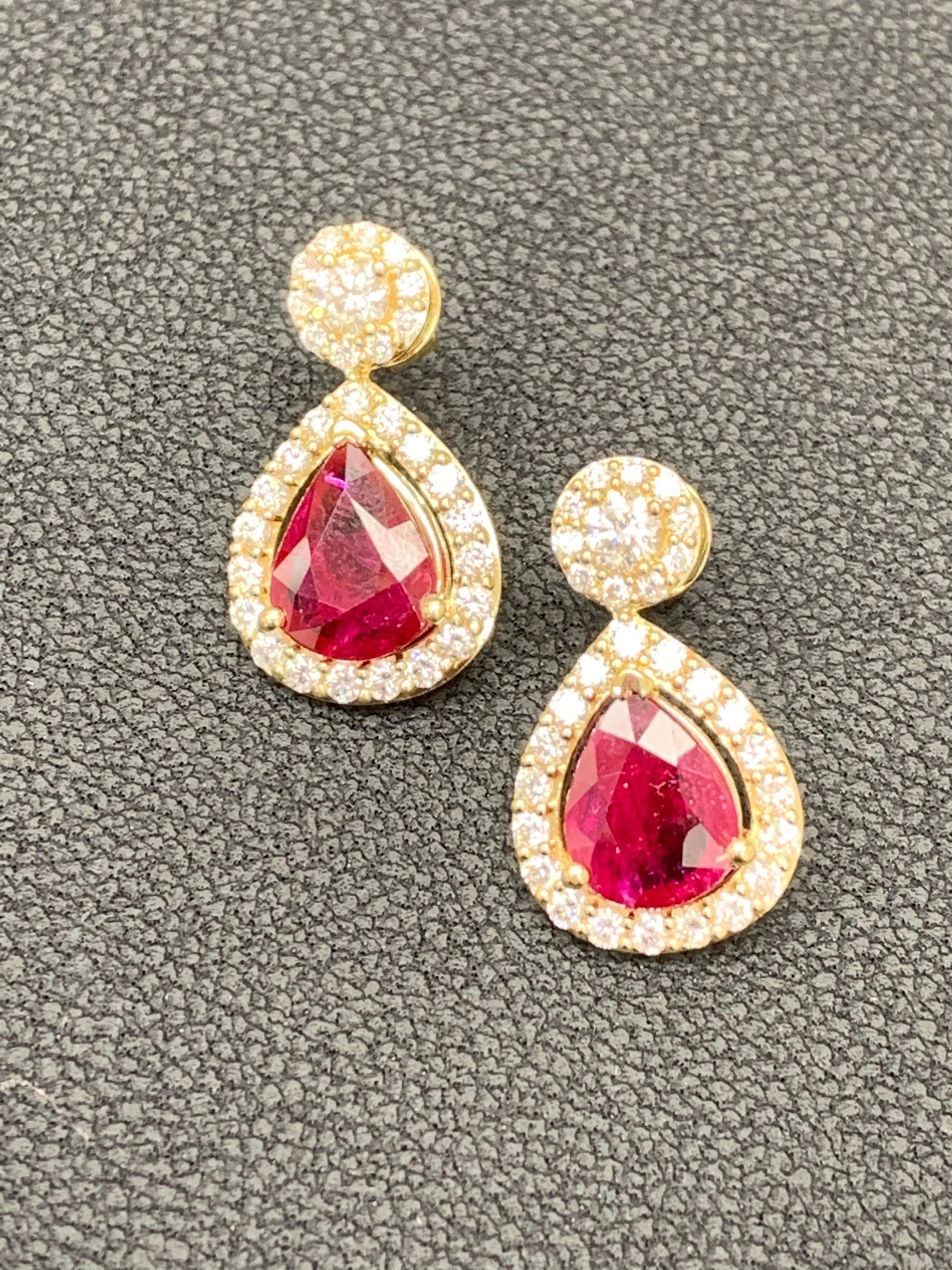 3.56 Carat of Pear Shape Ruby Diamond Drop Earrings in 18K Yellow Gold For Sale 13