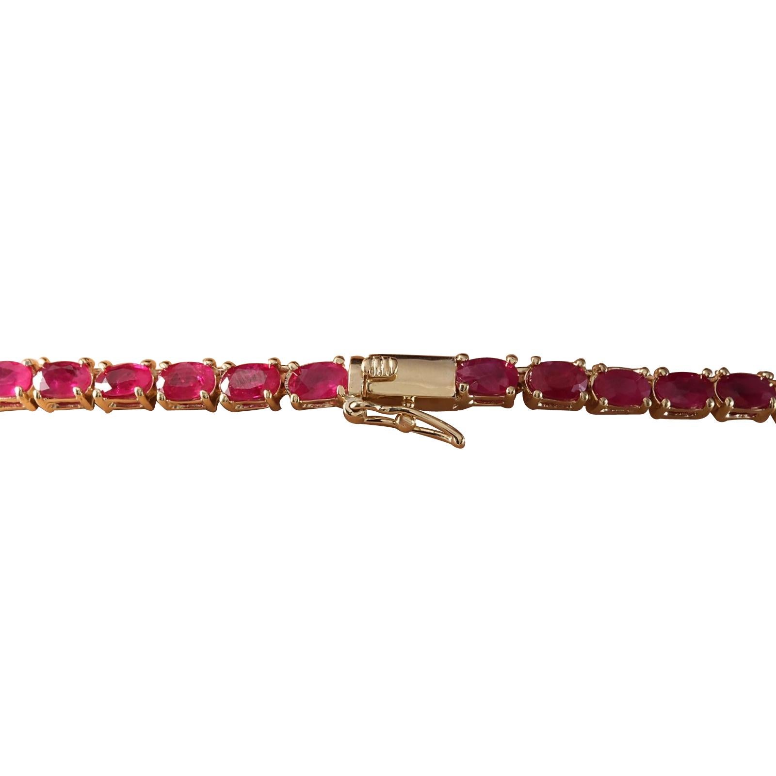 35.62 Carat Ruby 18 Karat Solid Yellow Gold Diamond Necklace In New Condition In Los Angeles, CA