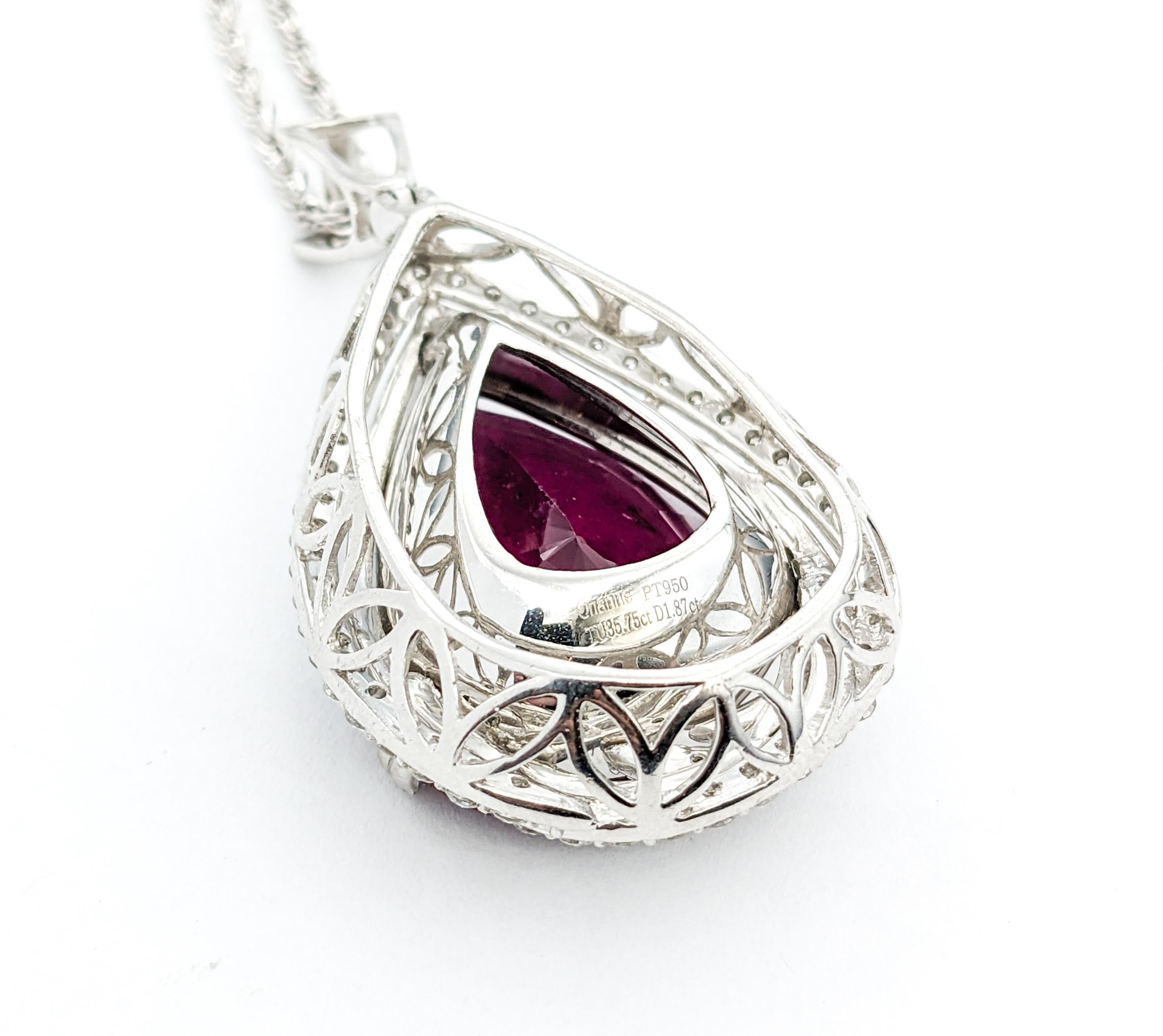 35,75 Karat Rosa GIA Rubellit Turmalin Birne & Diamant Halskette aus Platin (Tropfenschliff) im Angebot