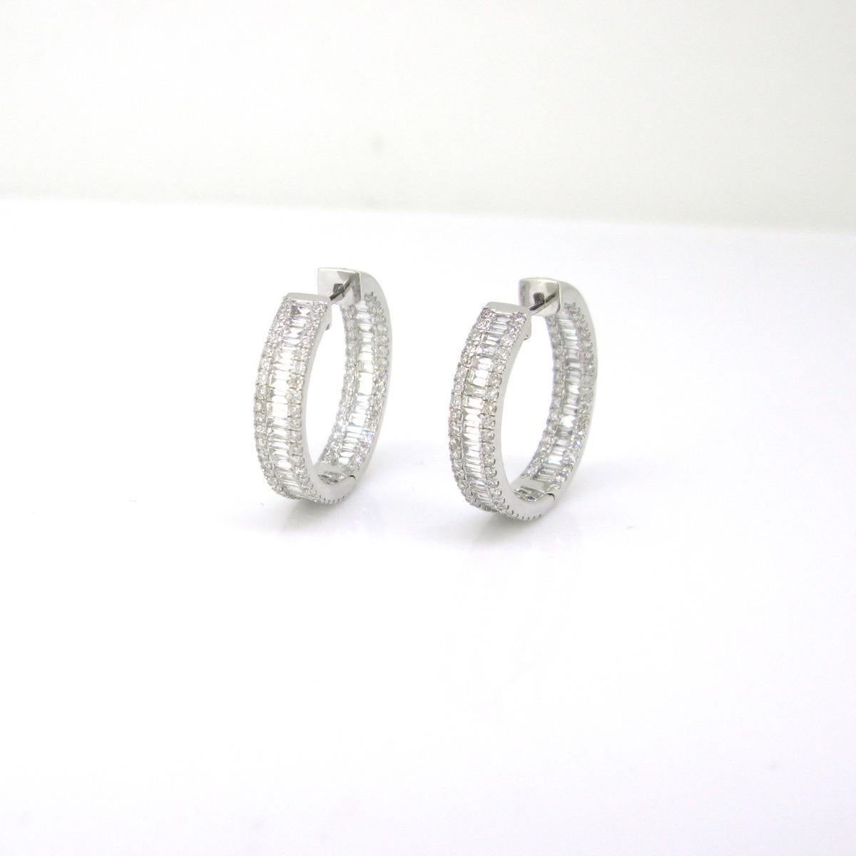 Modern  3.57ct Diamonds White Gold Hoop Earrings For Sale