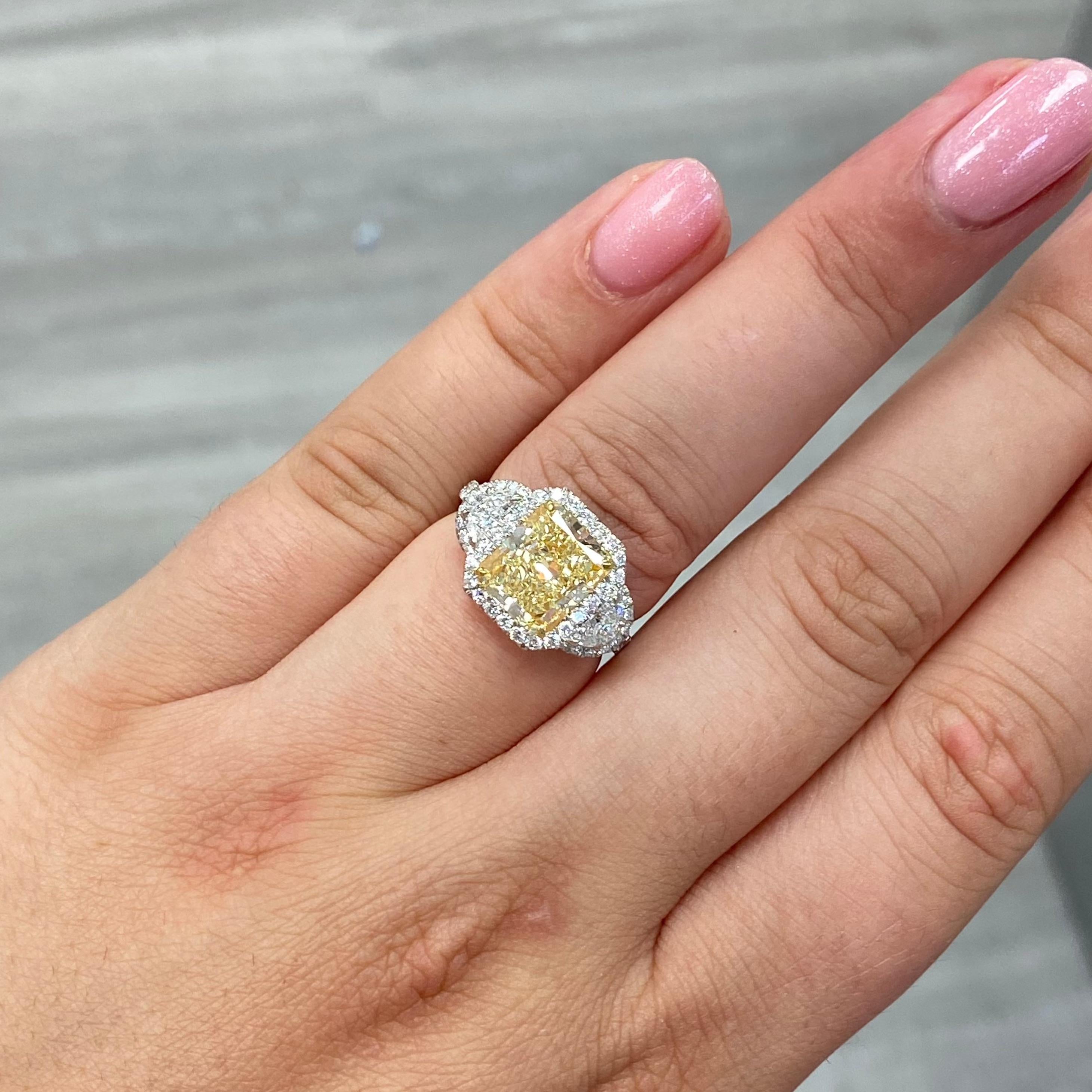 Radiant Cut 3.5 Carat GIA Yellow Elongated Radiant Diamond Ring For Sale