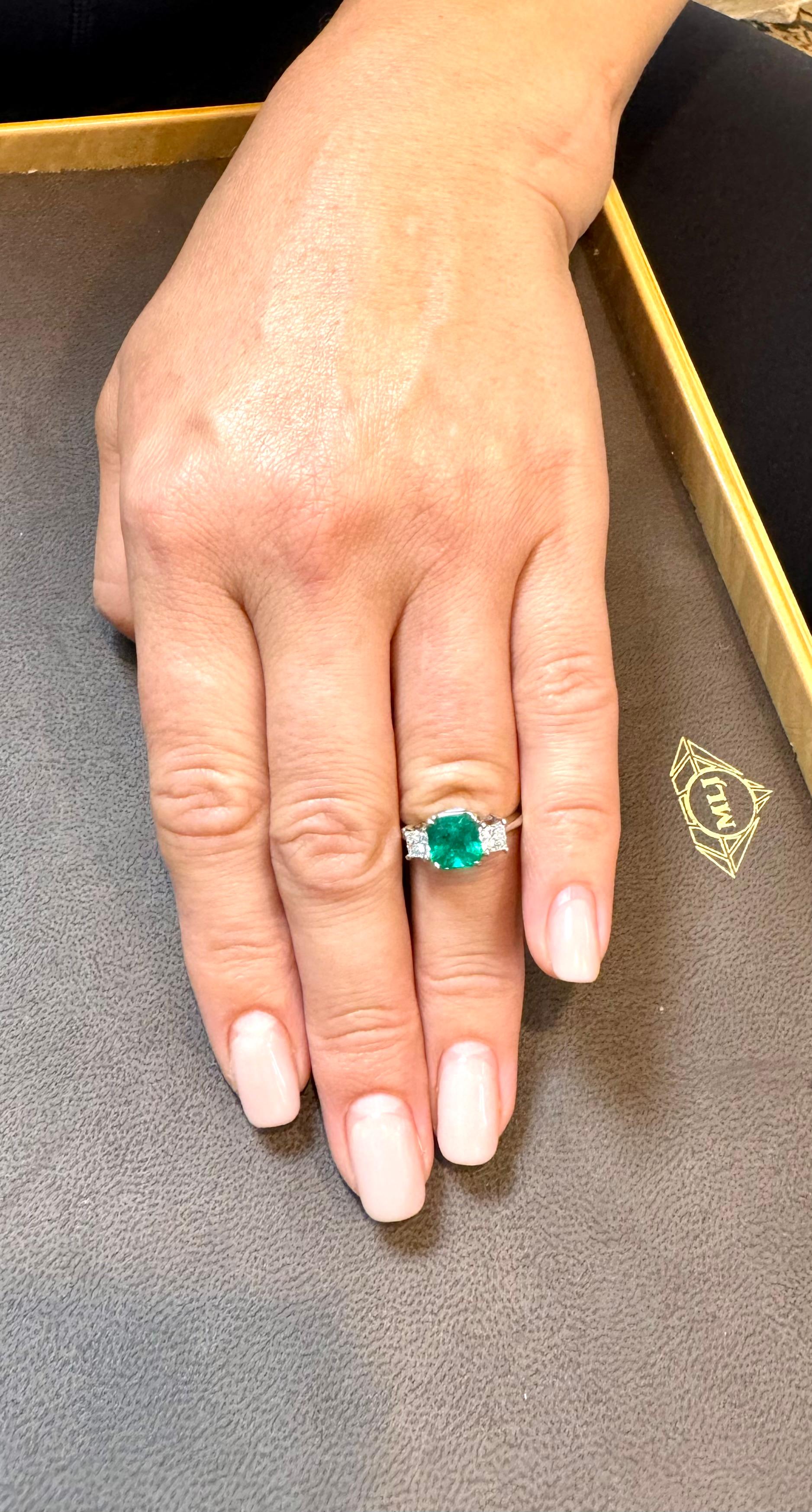 3.58 Carat Cushion Cut Colombian Emerald & 0.8 Ct Diamond Ring in 18K White Gold For Sale 11