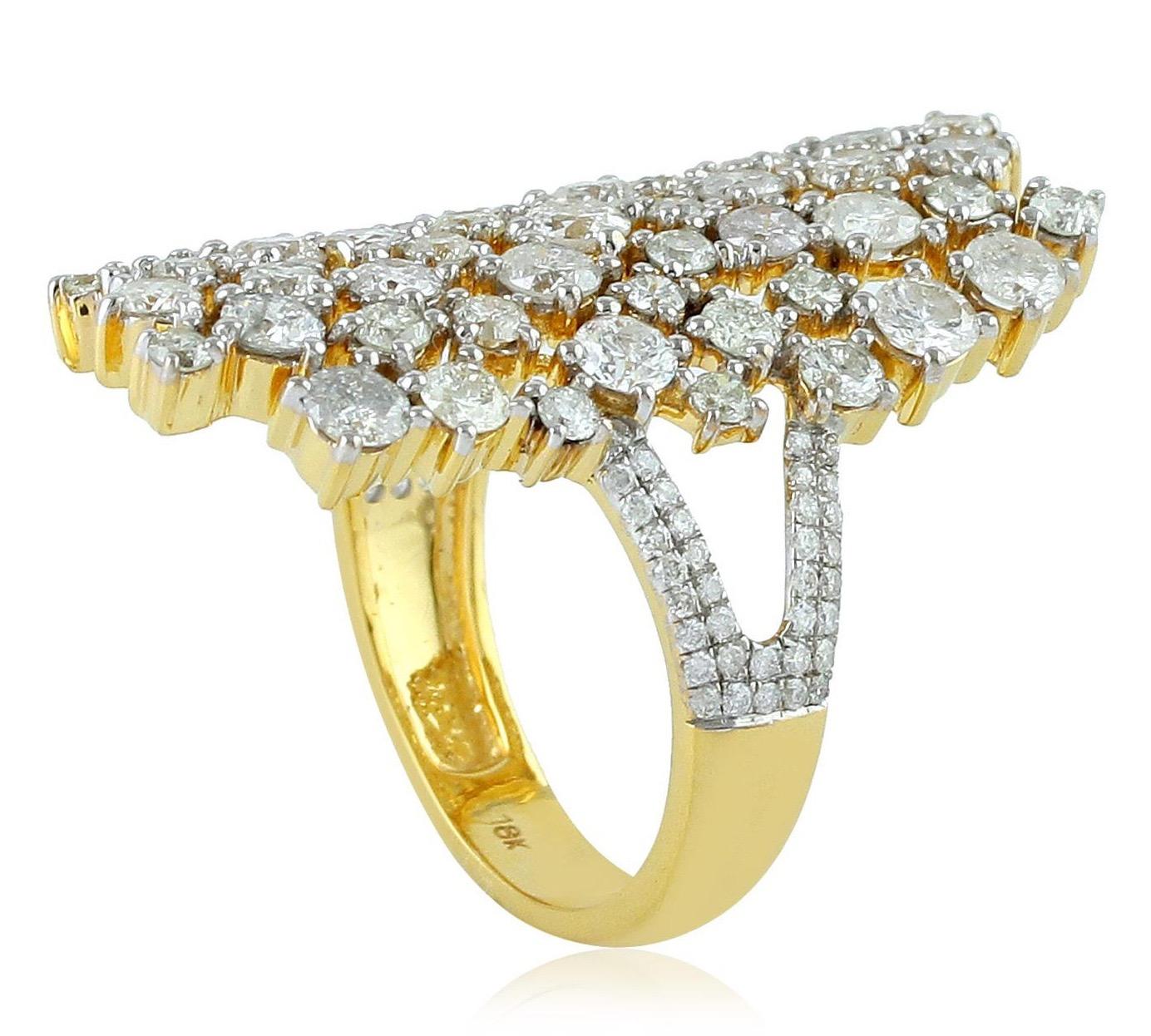 Mixed Cut 3.58 Carat Diamond Engagement 14 Karat Gold Cluster Ring For Sale