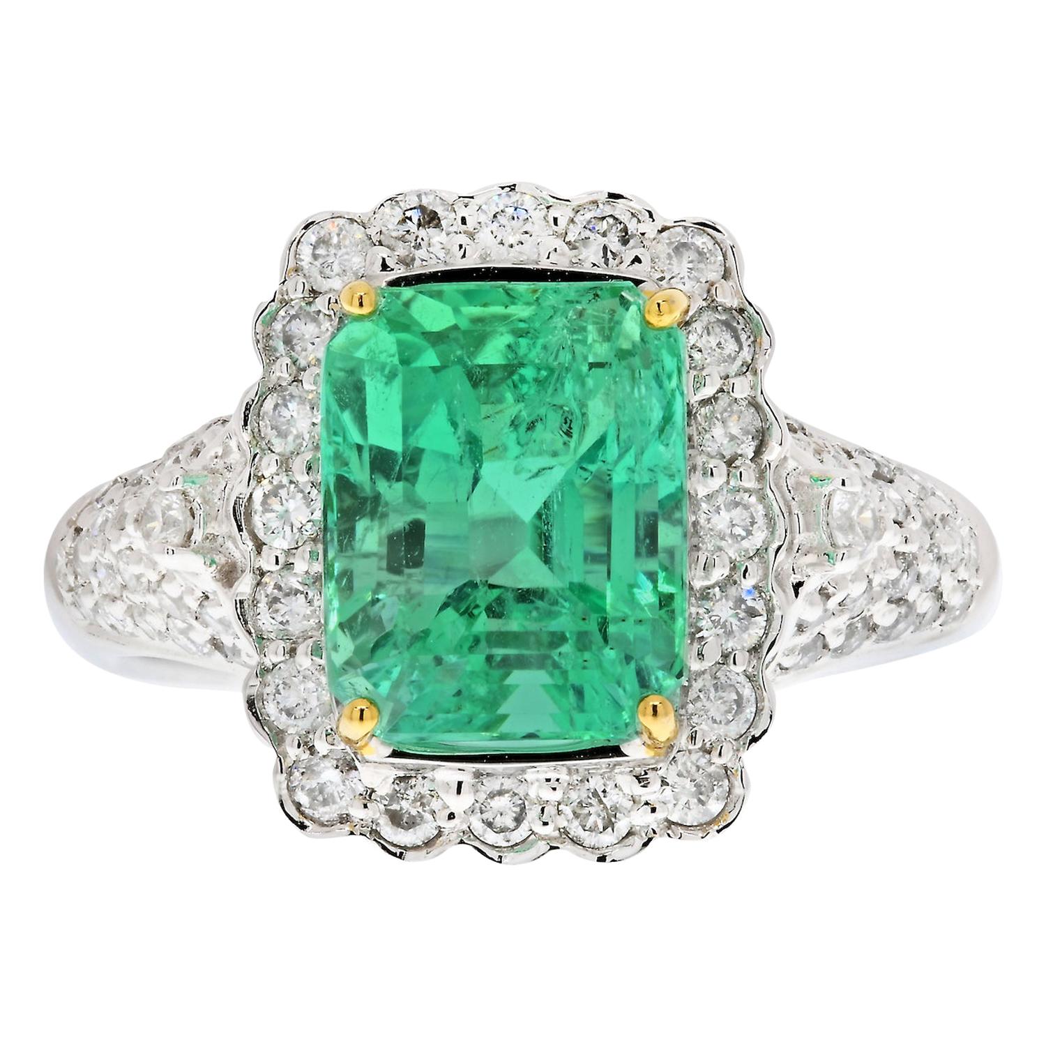 3.58 Carat Emerald-Cut Colombian Emerald in 18 Karat White Gold Ring For Sale