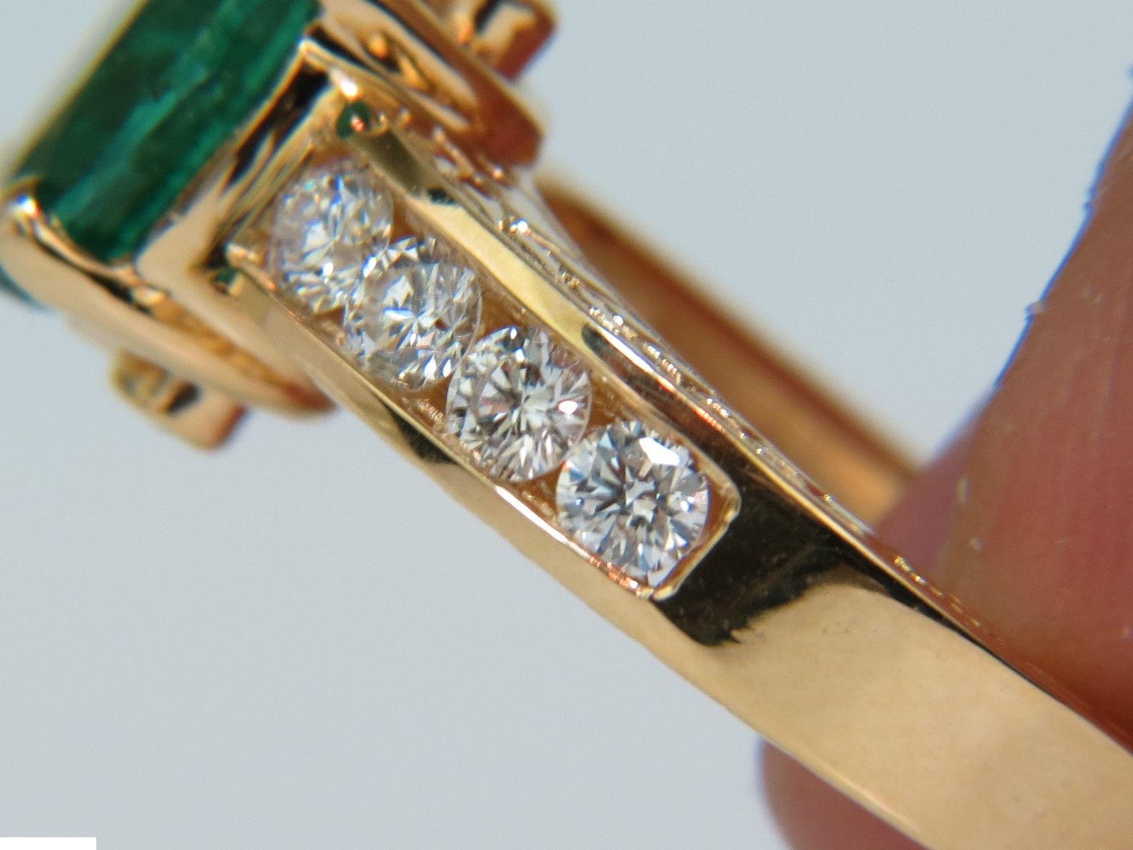 3.58 Carat Natural Zambia AAA Green Emerald Diamond Ring 14 Karat G/VS 3
