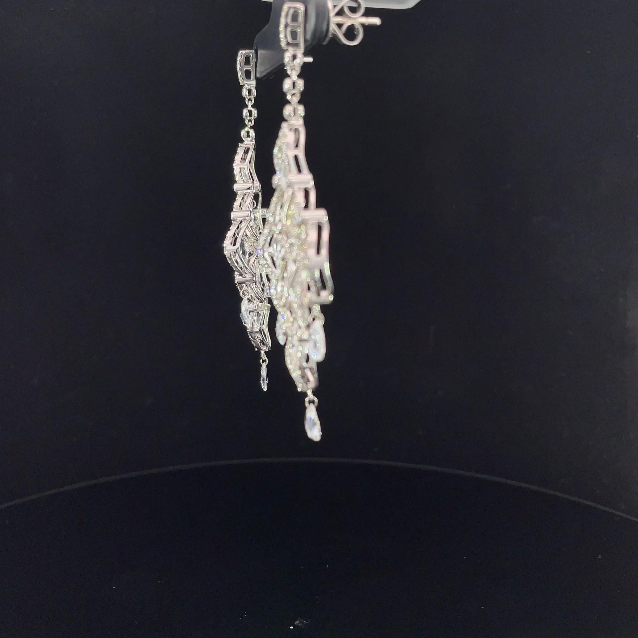 Pendientes de gota de diamantes redondos talla rosa de 3,58 quilates y 1,58 quilates, oro de 18 quilates en venta 2